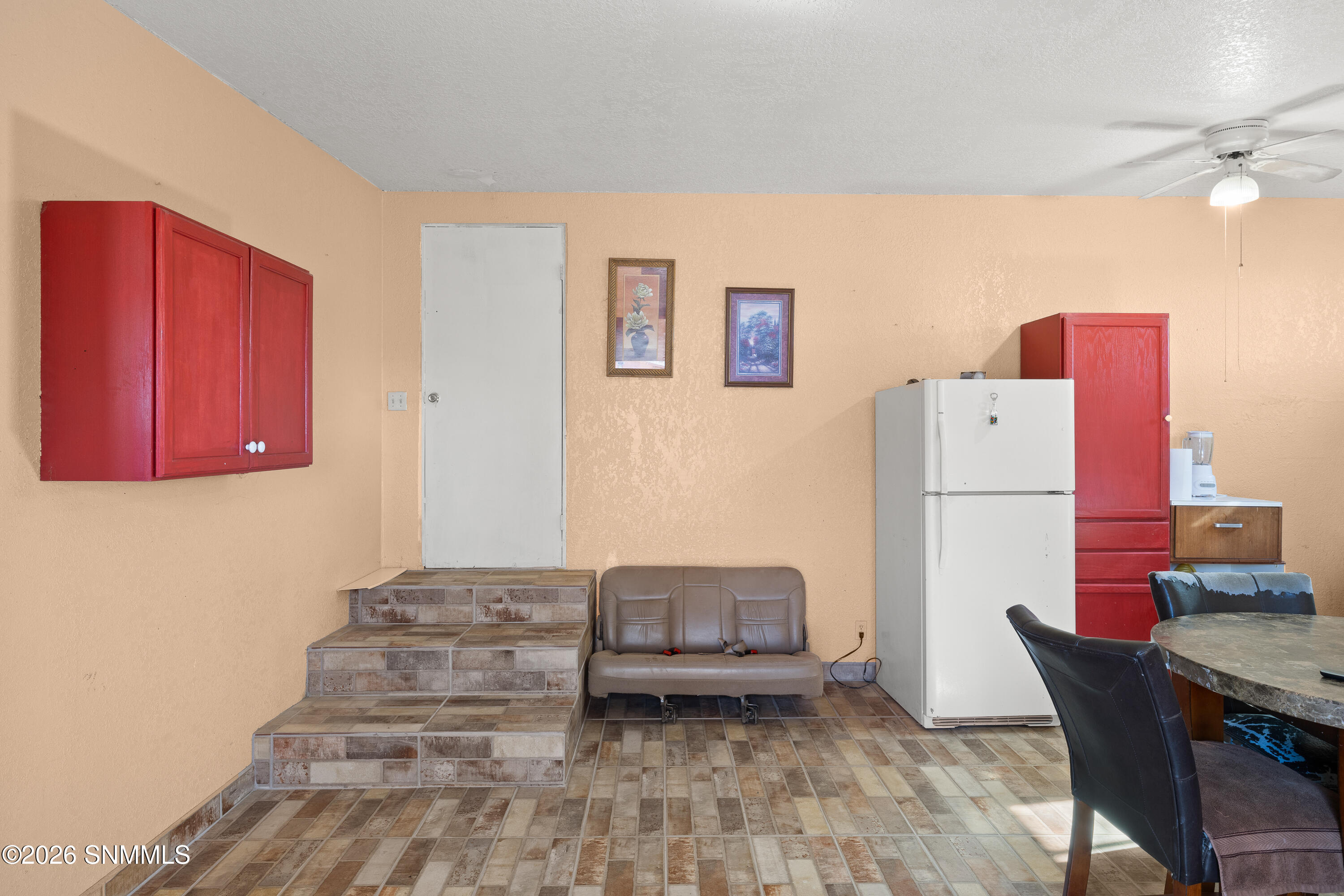 719-N-Zinc-MLS-Camera-Guy-42