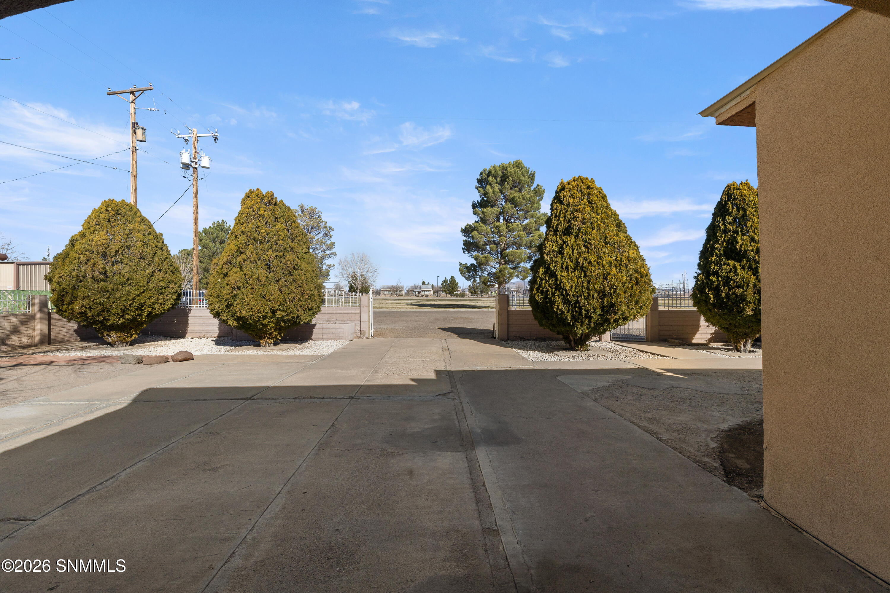 719-N-Zinc-MLS-Camera-Guy-7