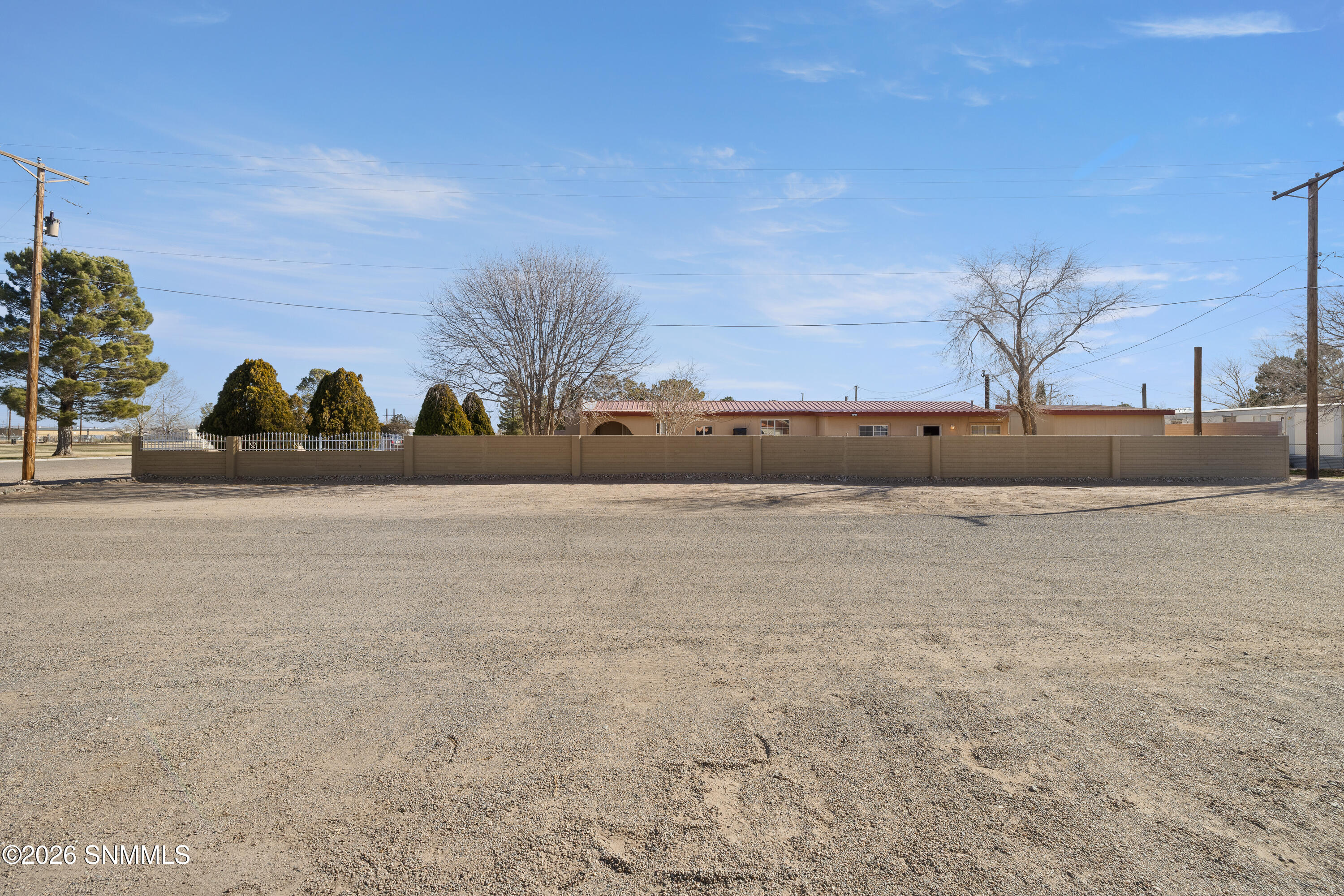 719-N-Zinc-MLS-Camera-Guy-2