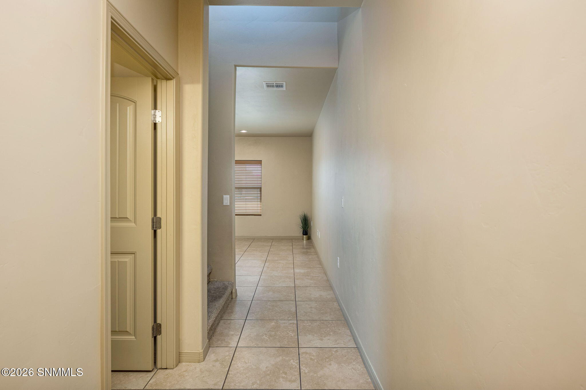 4-web-or-mls-Snappin Homes (Malaga4361)-