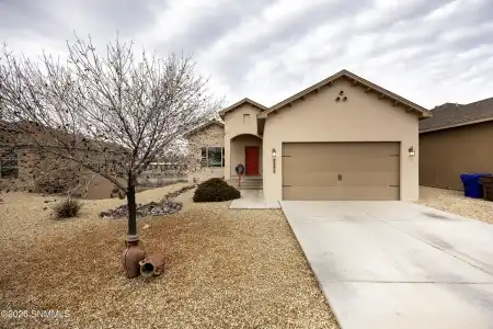 2993 Escenico Court, Las Cruces, New Mexico 88012, 4 Bedrooms Bedrooms, ,2.5 BathroomsBathrooms,Residential,For Sale,Escenico,2600460