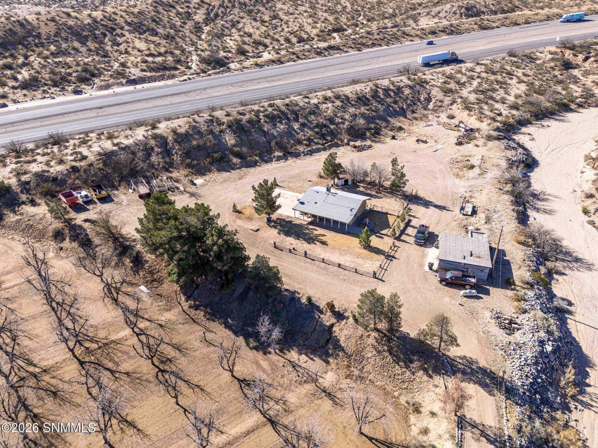 12-web-or-mls-Snappin Homes (Squirrel201