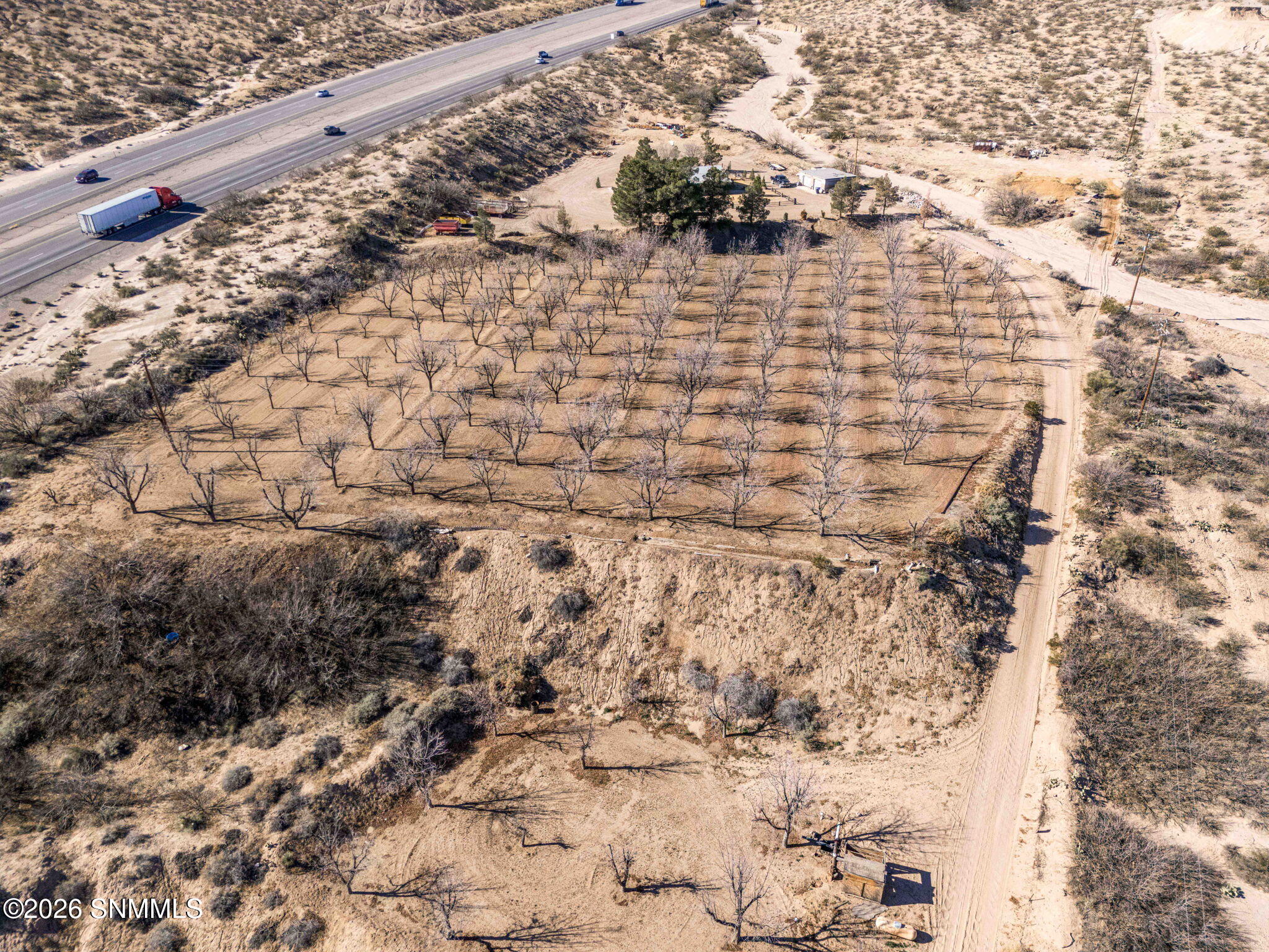 18-web-or-mls-Snappin Homes (Squirrel201