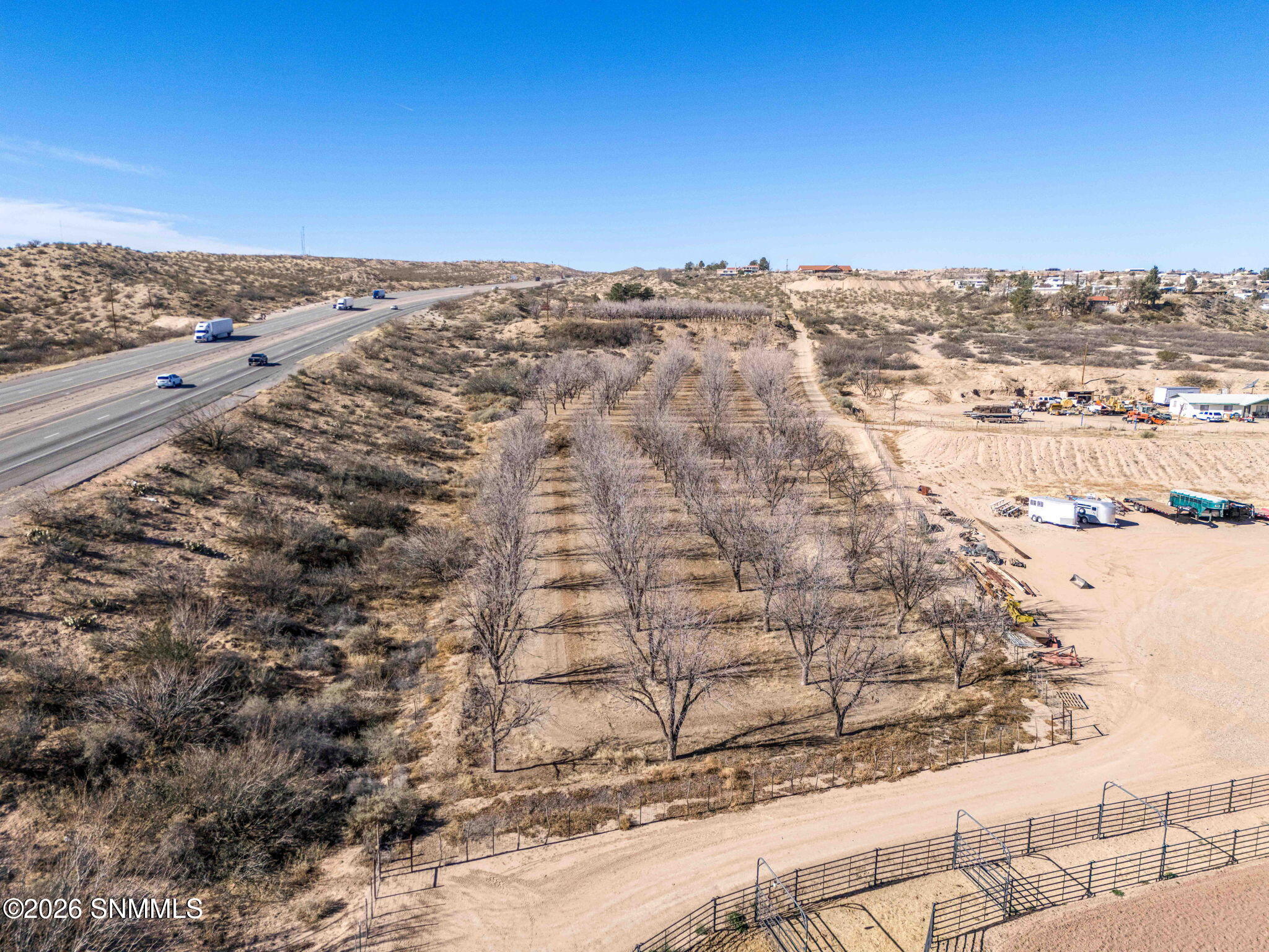 26-web-or-mls-Snappin Homes (Squirrel201