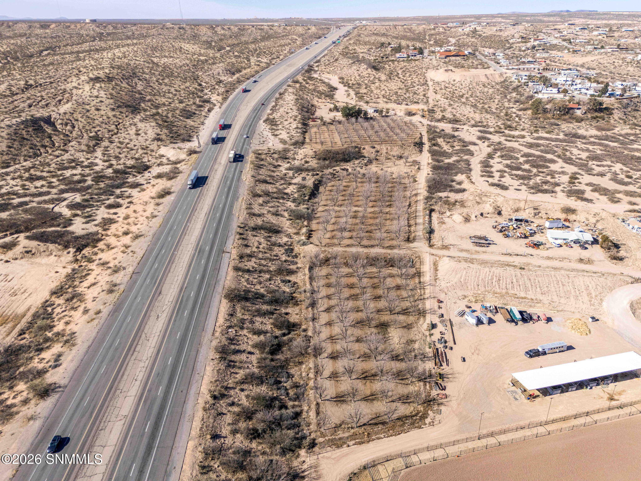 4-web-or-mls-Snappin Homes (Squirrel201)