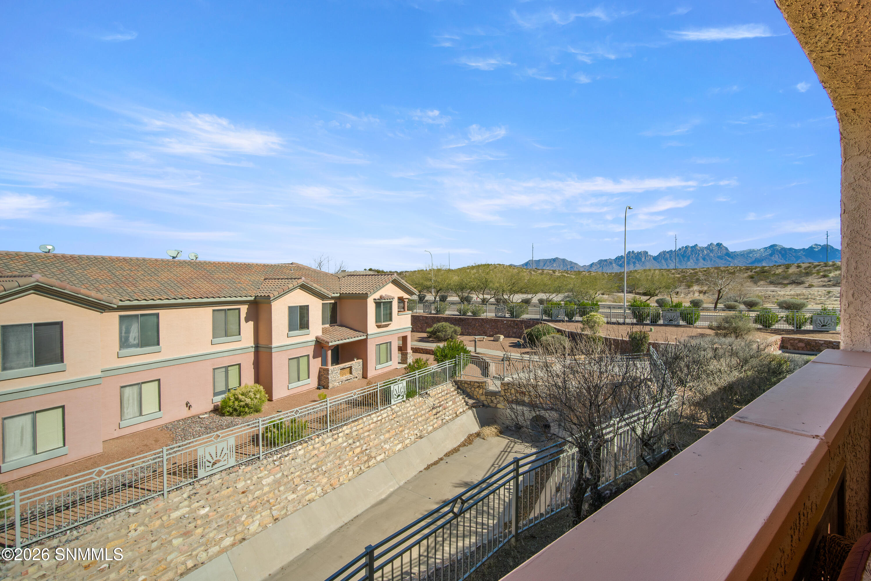 3650-Morningstar-#2306-MLS-Camara-Guy-38