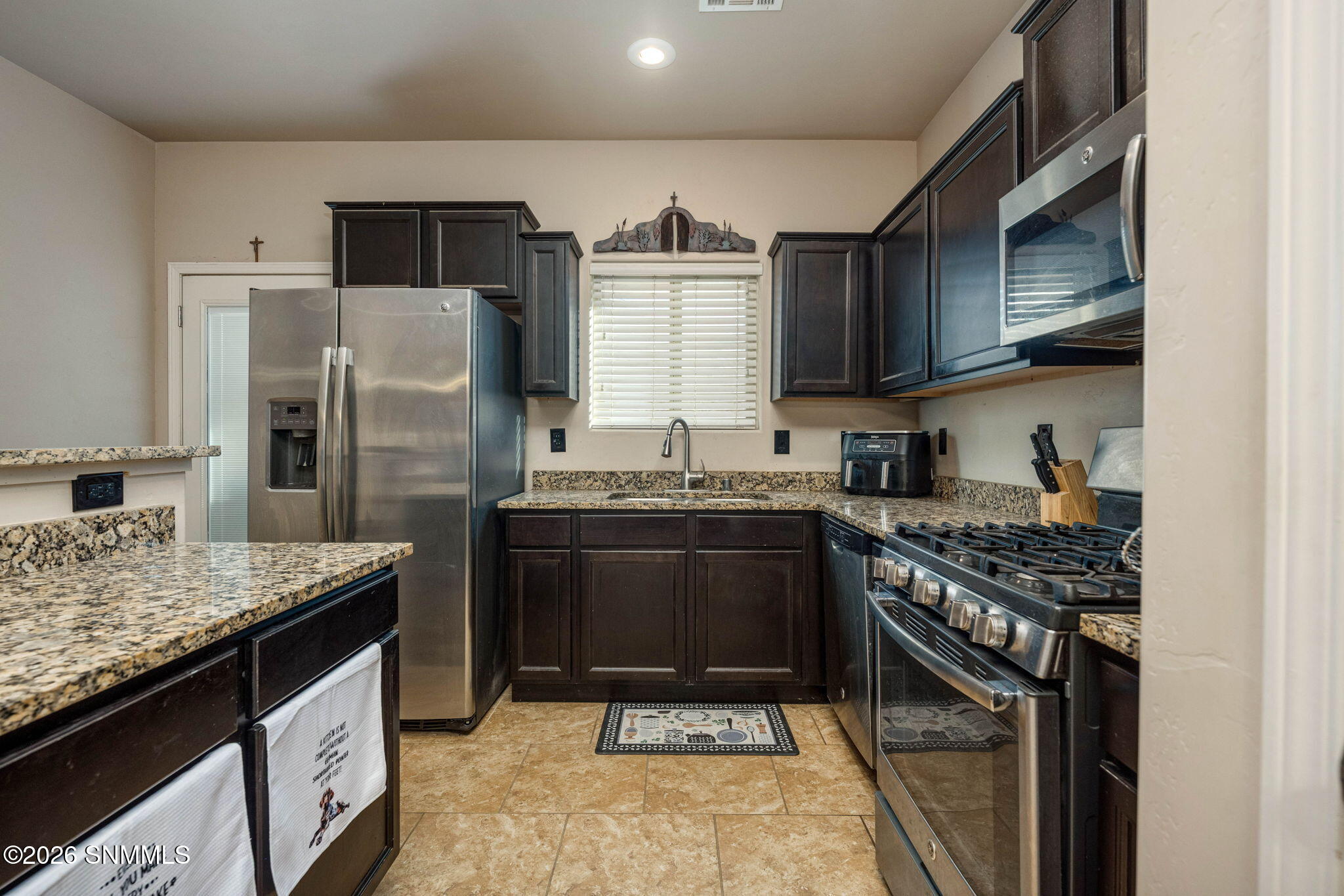 11-web-or-mls-Snappin Homes (Borroughs28