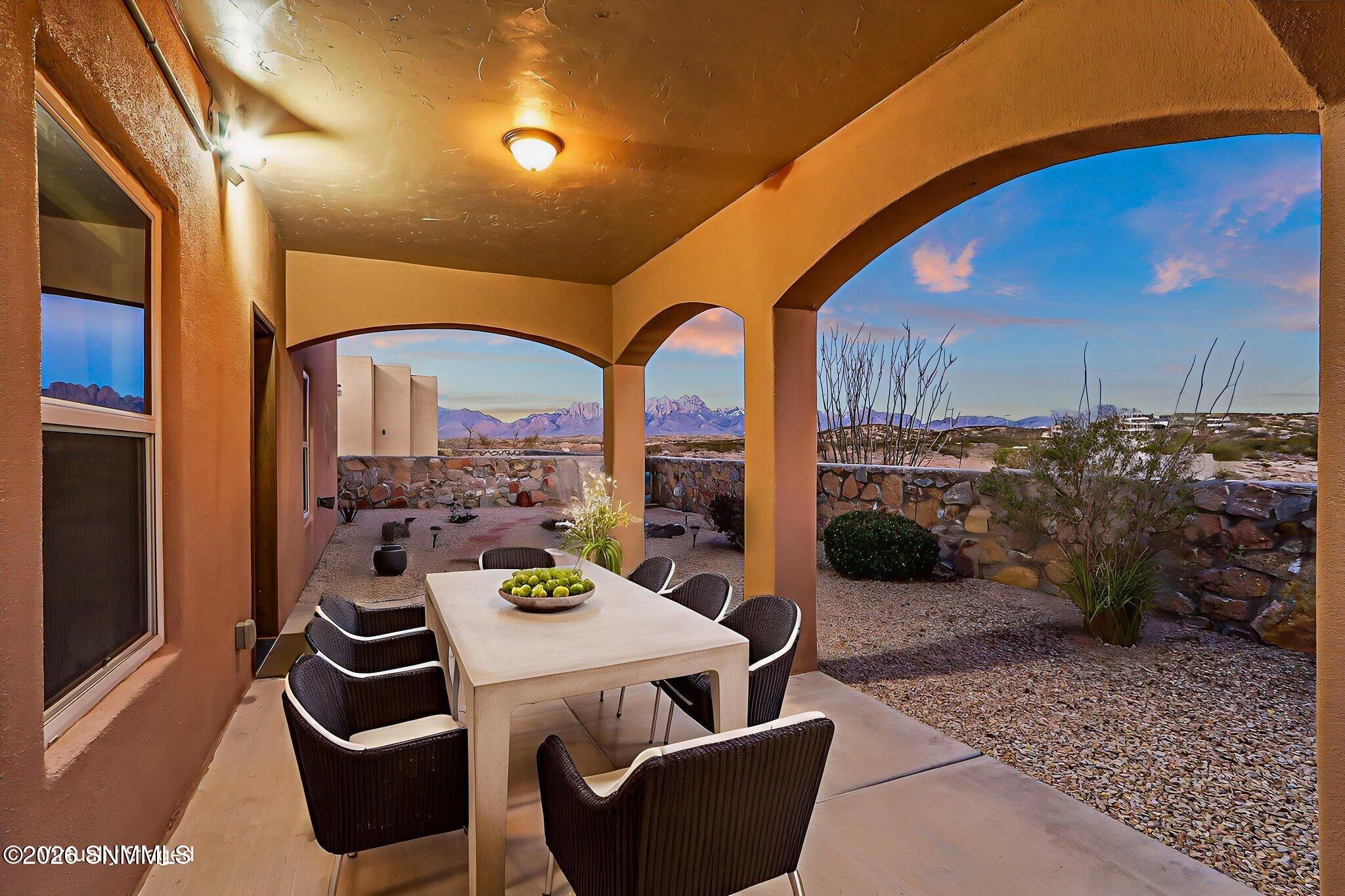 39-web-or-mls-IMG_1576 virtually staged