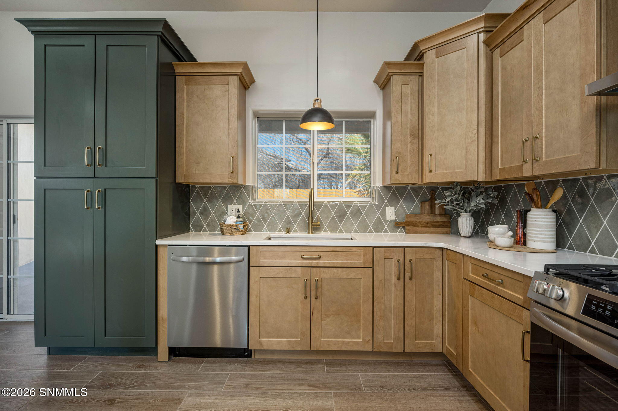 19-web-or-mls-Snappin Homes (ChalkMounta