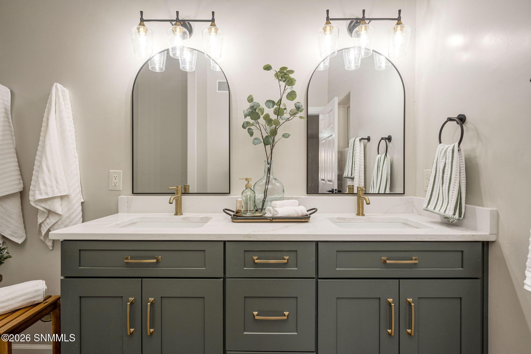 27-web-or-mls-Snappin Homes (ChalkMounta