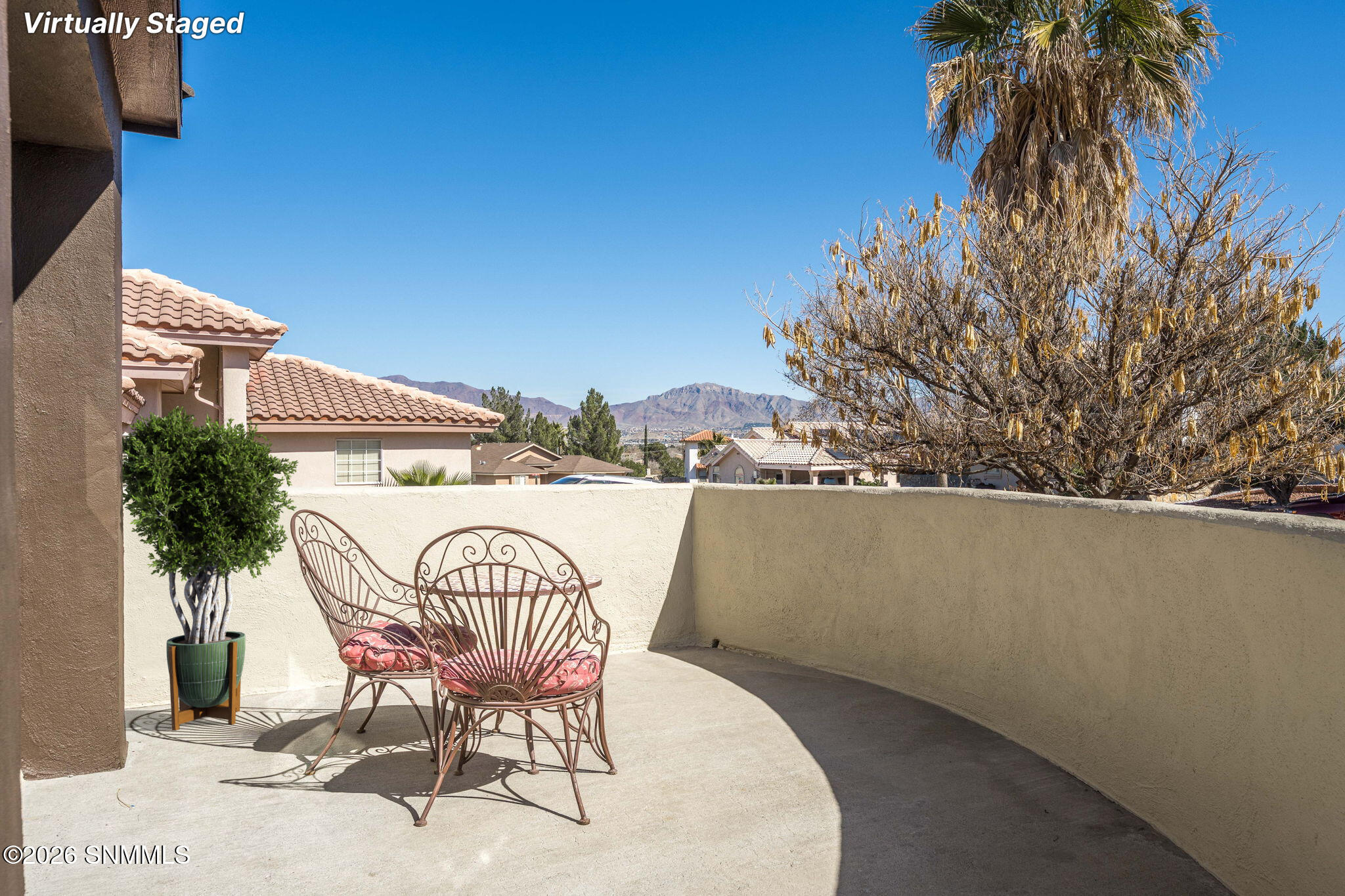 watermark_Chalk_Mountain_6-web-or-mls-Sn