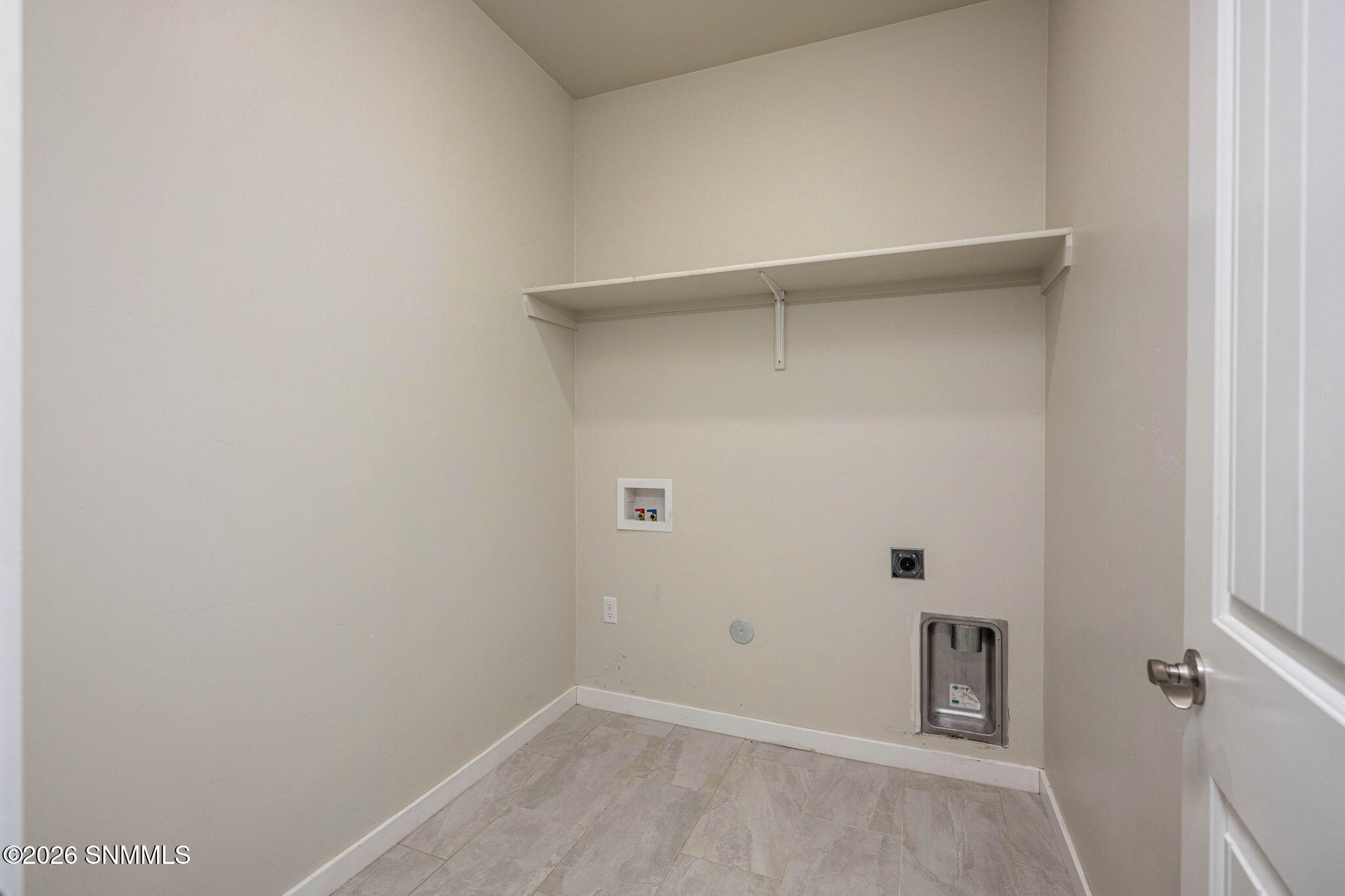 18-web-or-mls-Snappin Homes (Vega6941)-1