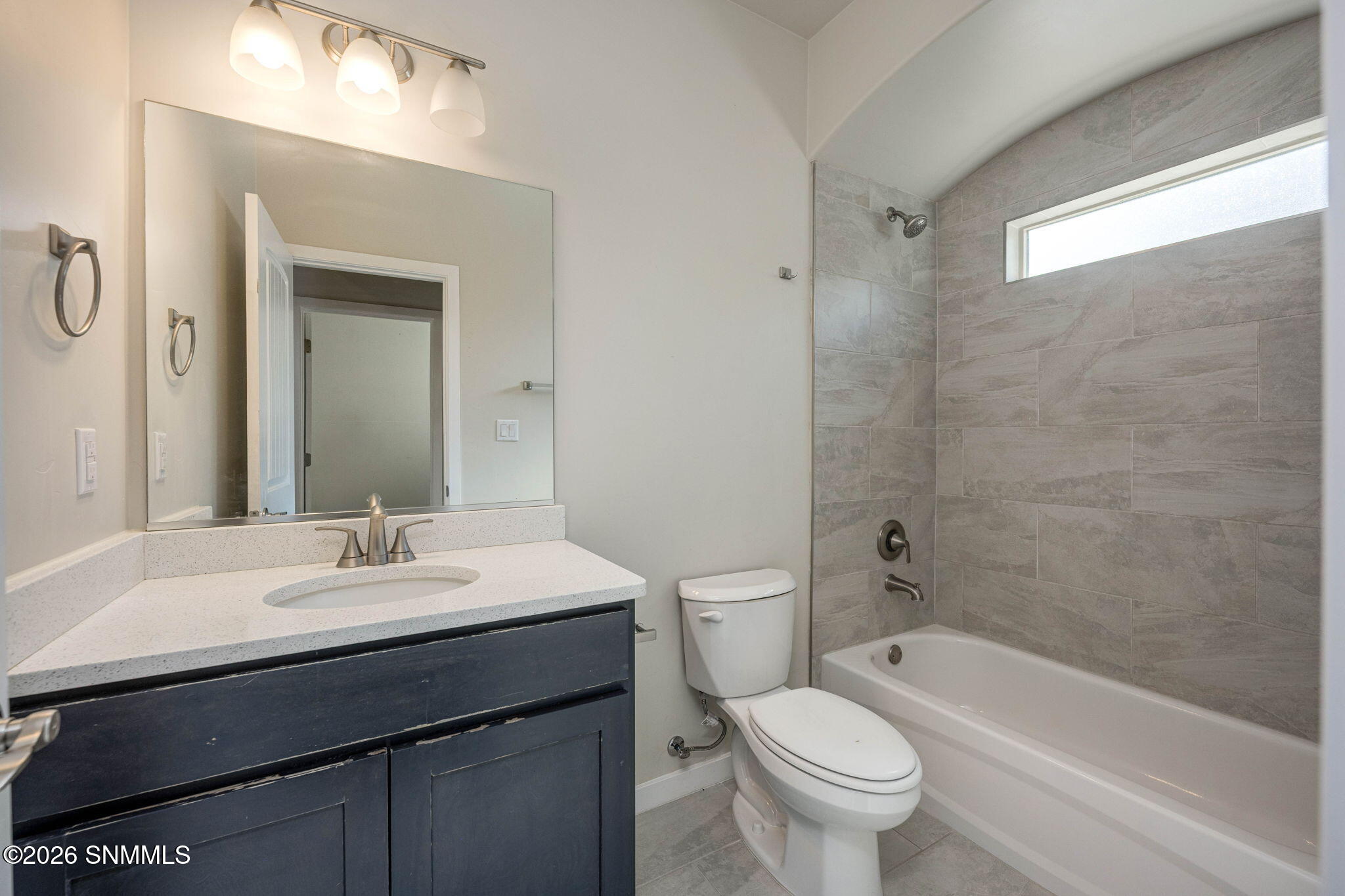 28-web-or-mls-Snappin Homes (Vega6941)-2