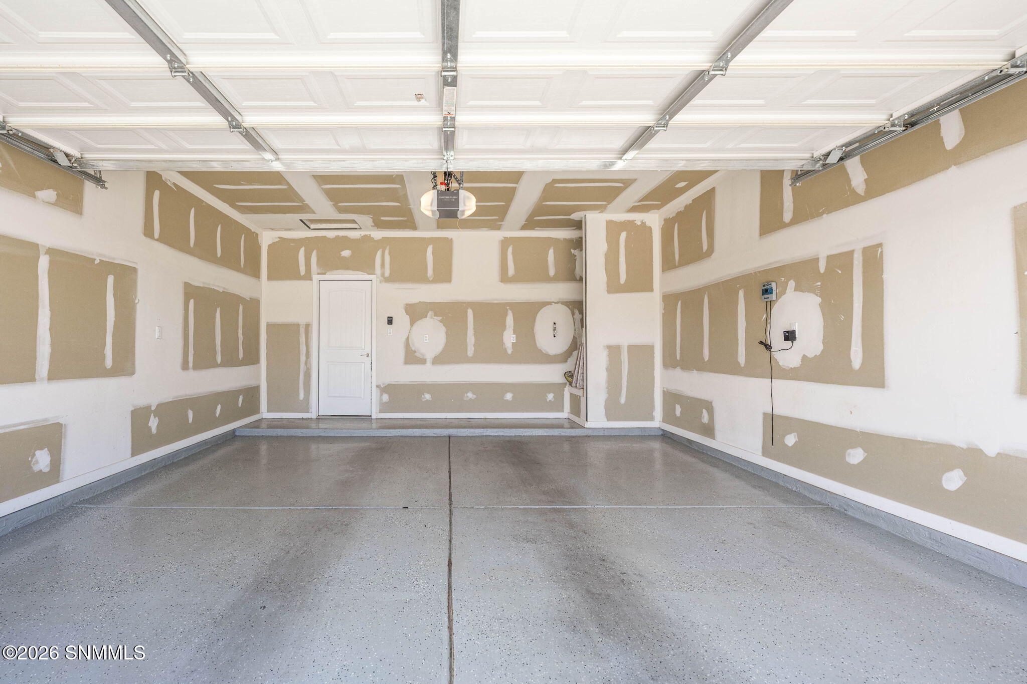 31-web-or-mls-Snappin Homes (Vega6941)-3