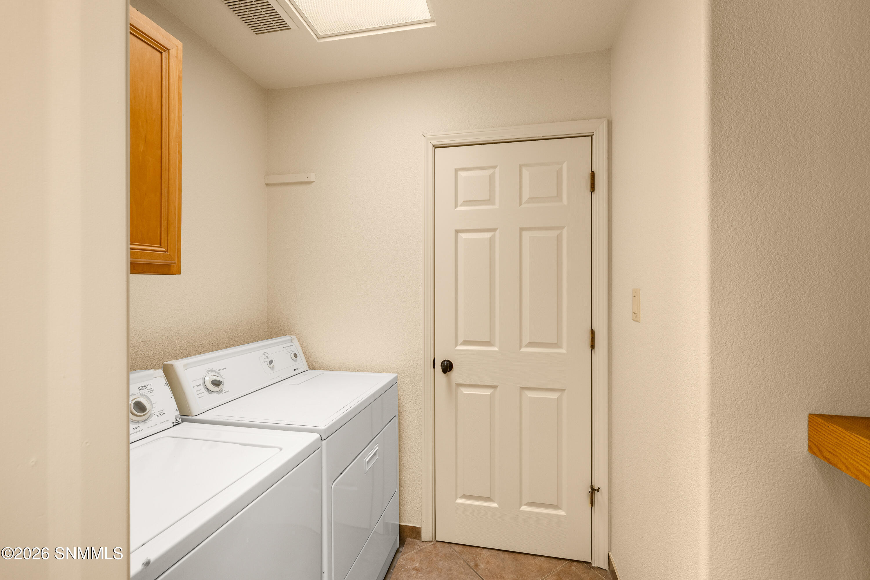 4701-Rio-Vista-MLS-Camera-Guy-12