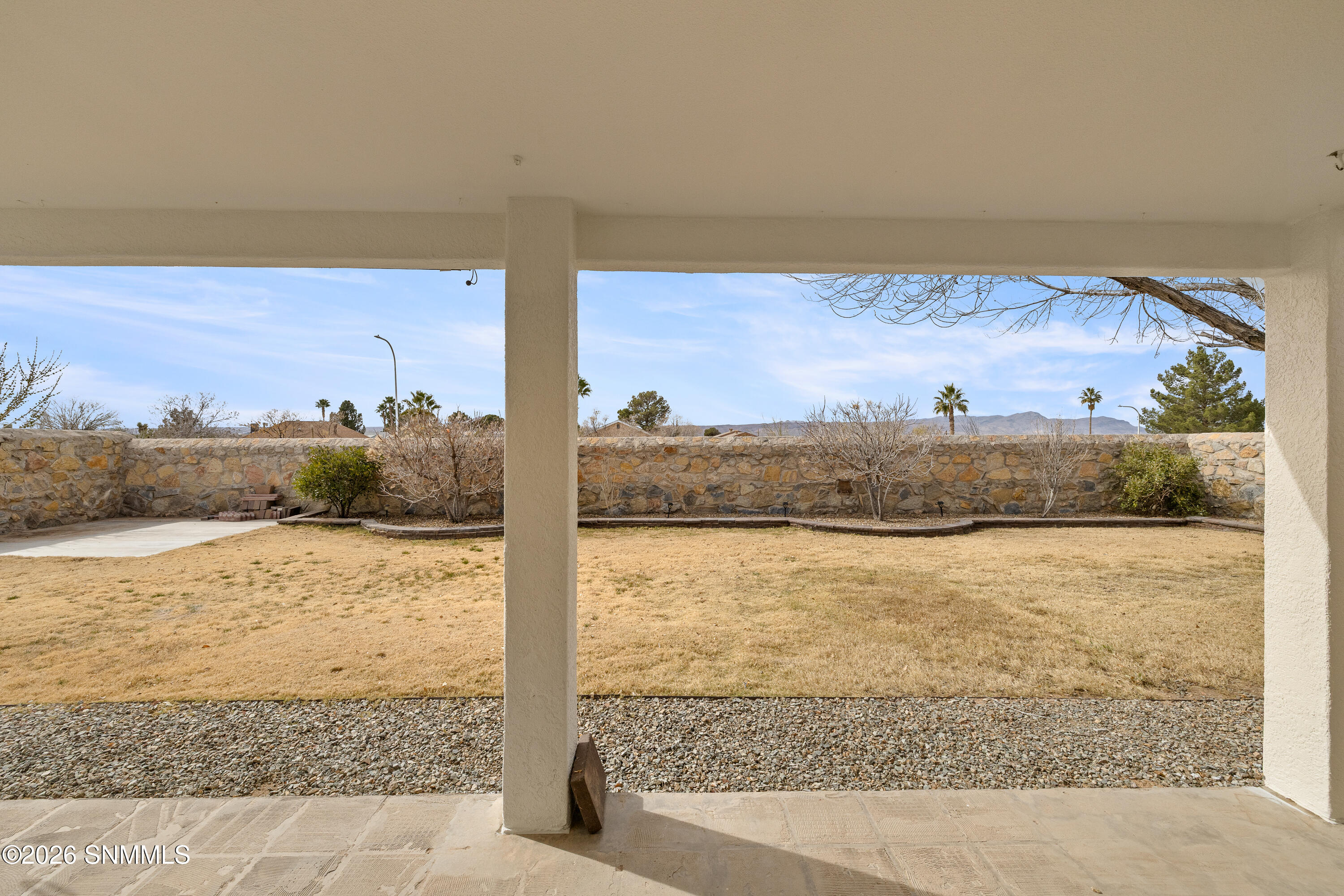 4701-Rio-Vista-MLS-Camera-Guy-27