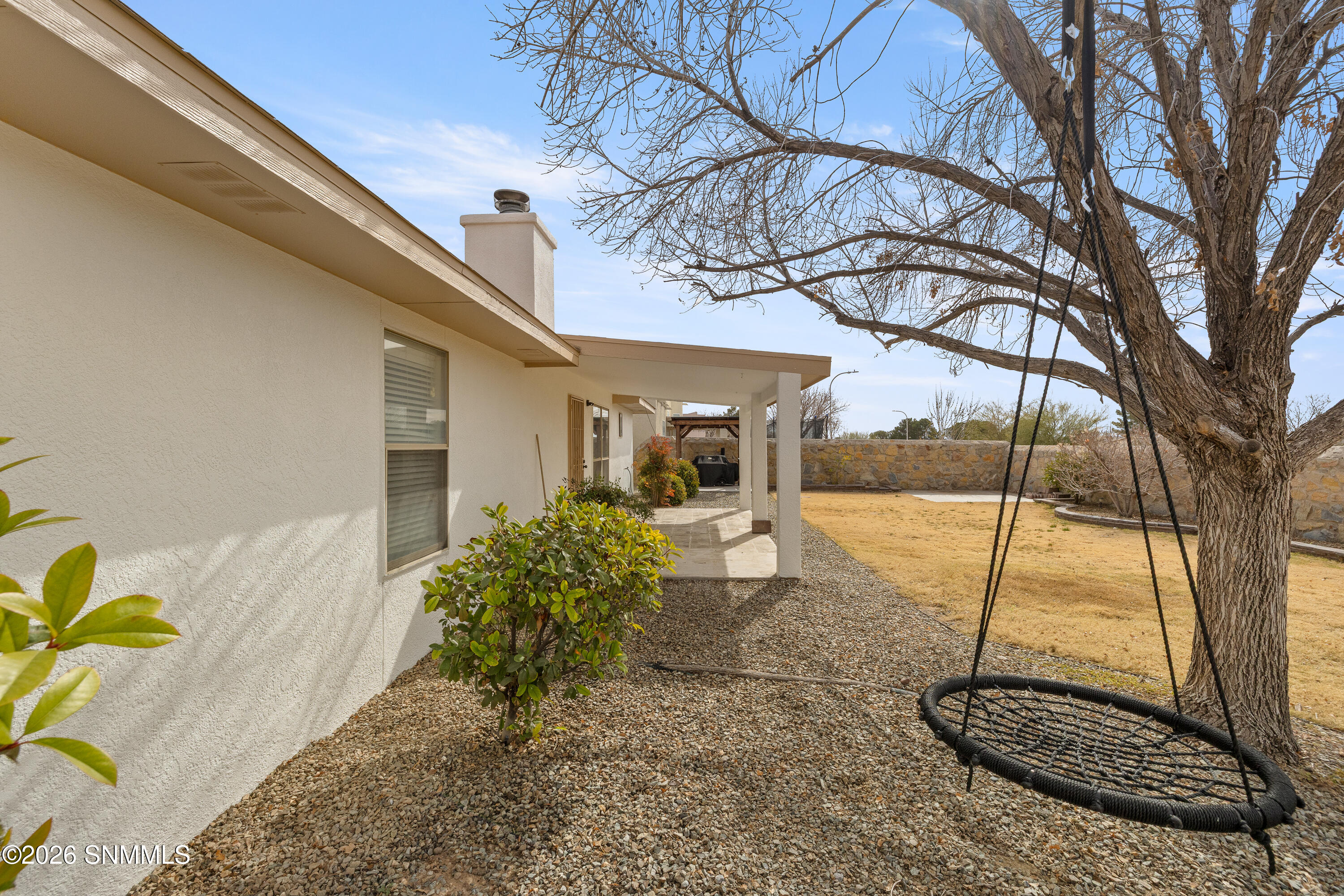 4701-Rio-Vista-MLS-Camera-Guy-31