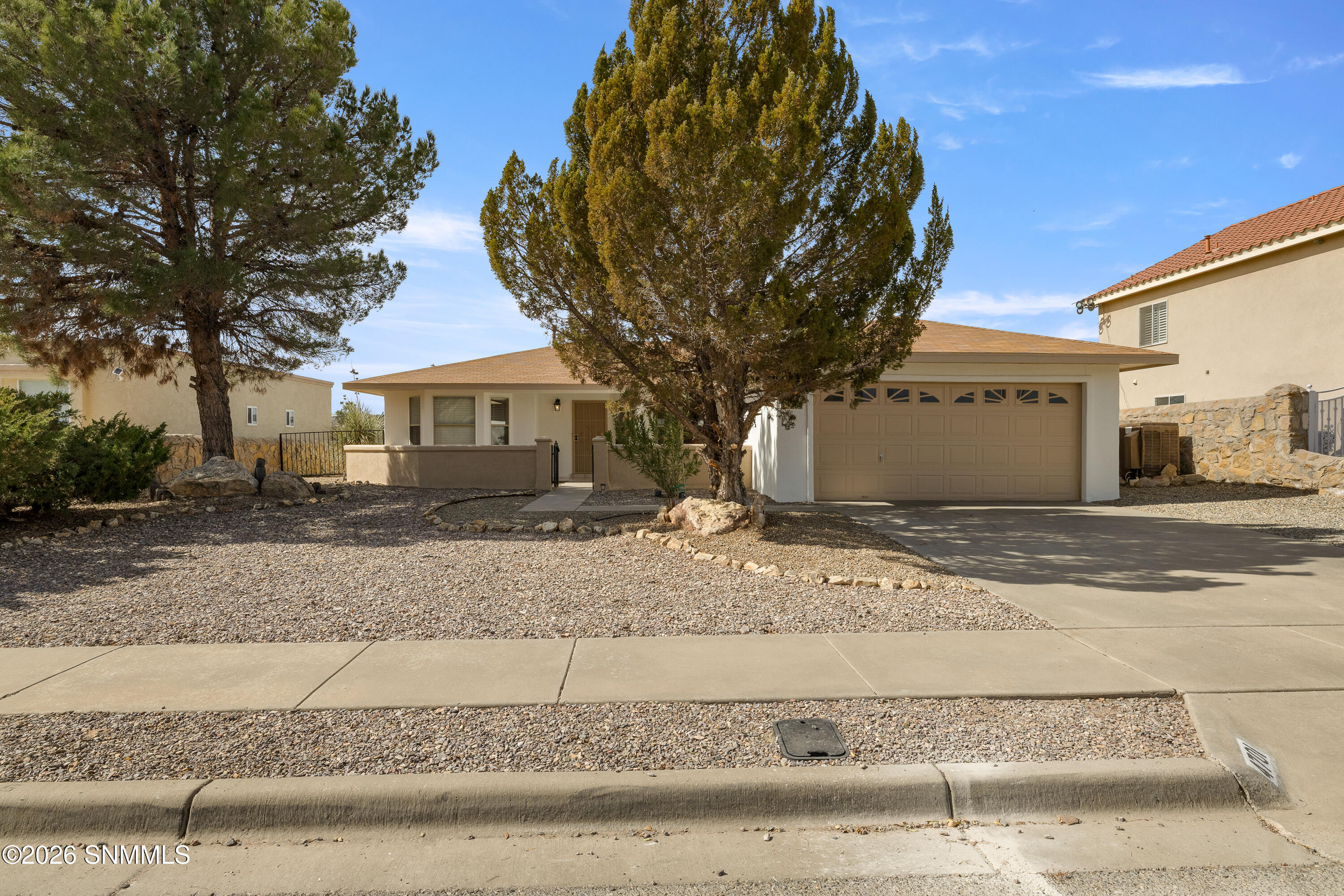 4701-Rio-Vista-MLS-Camera-Guy-2