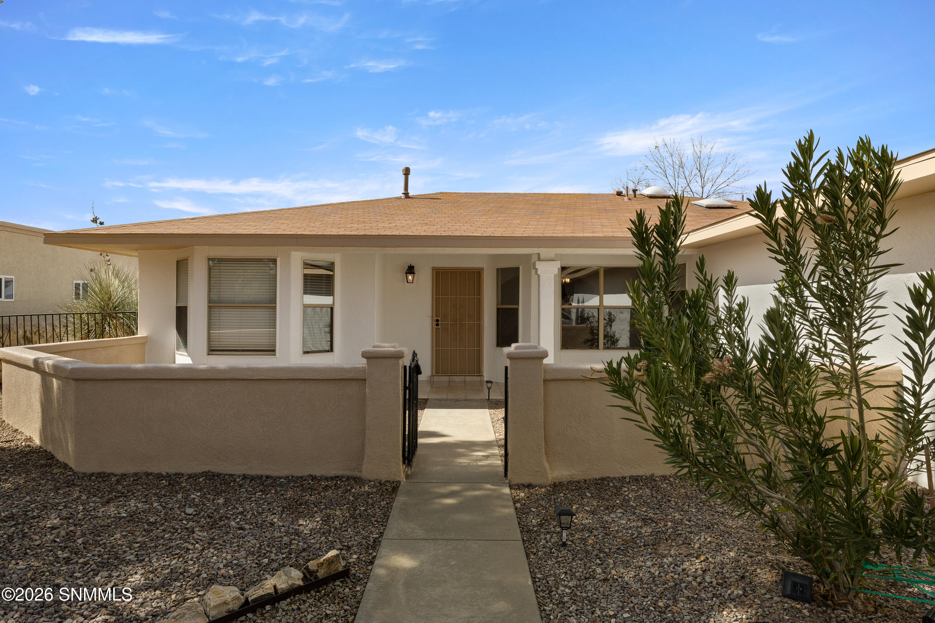 4701-Rio-Vista-MLS-Camera-Guy-3