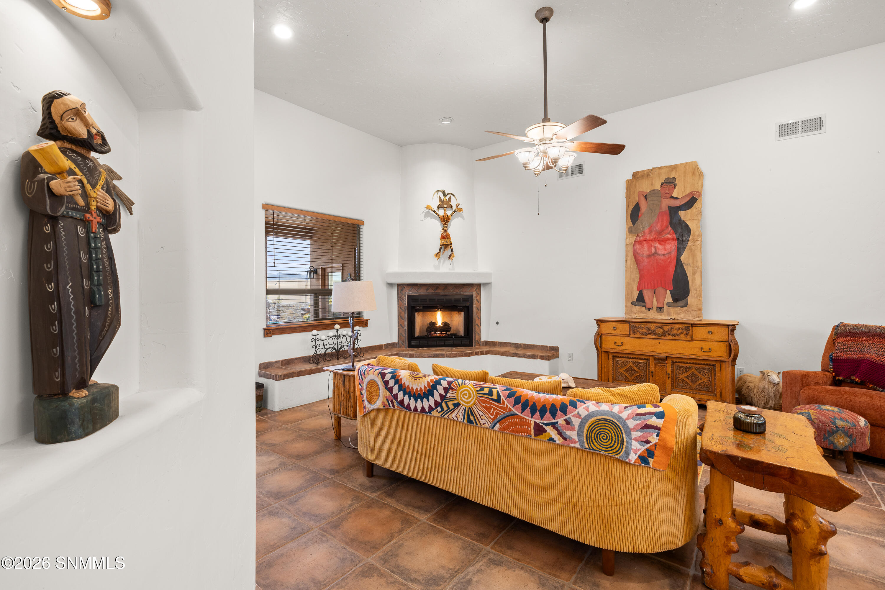 1898-El-Segundo-Trail-MLS-Camera-Guy-12