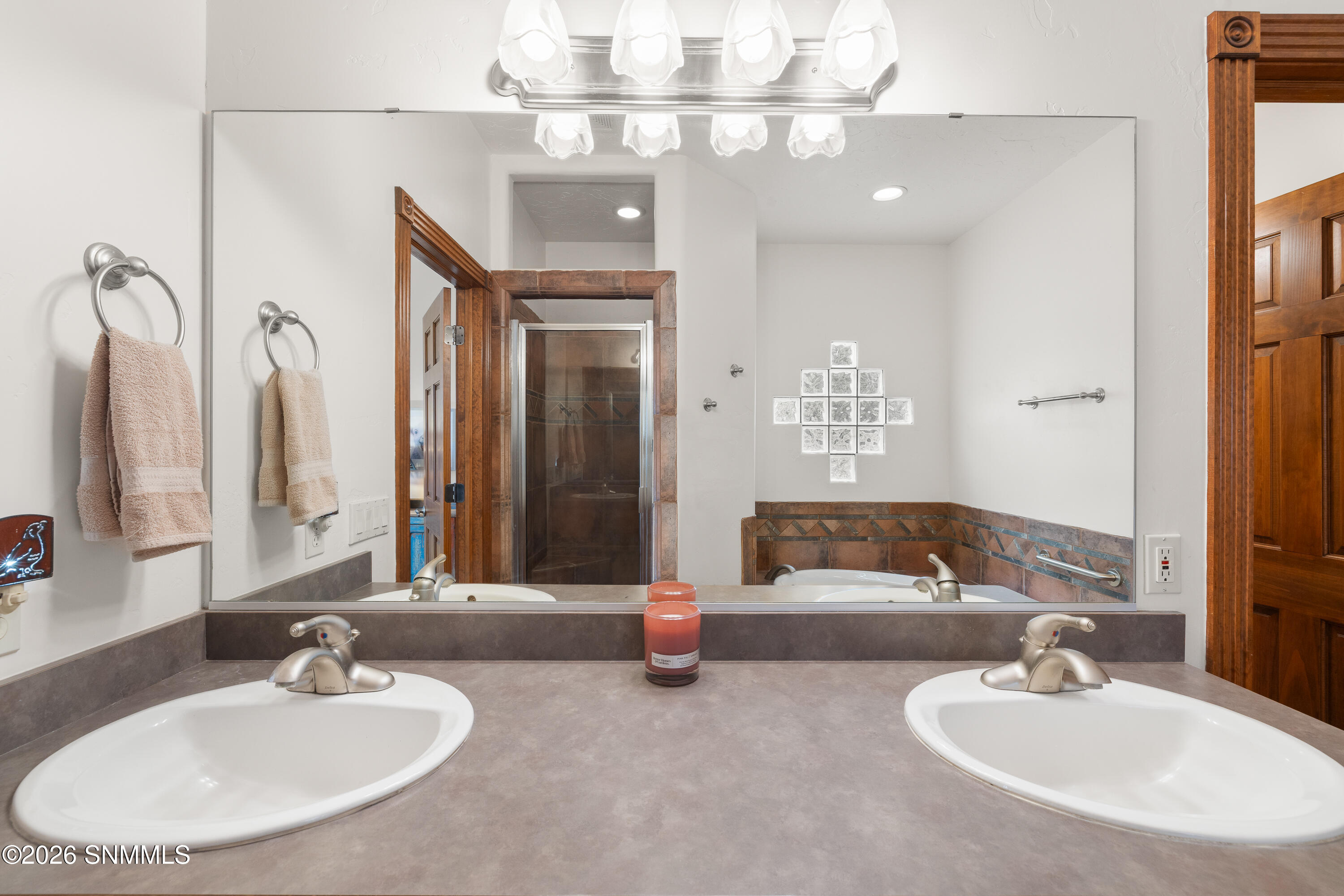 1898-El-Segundo-Trail-MLS-Camera-Guy-27