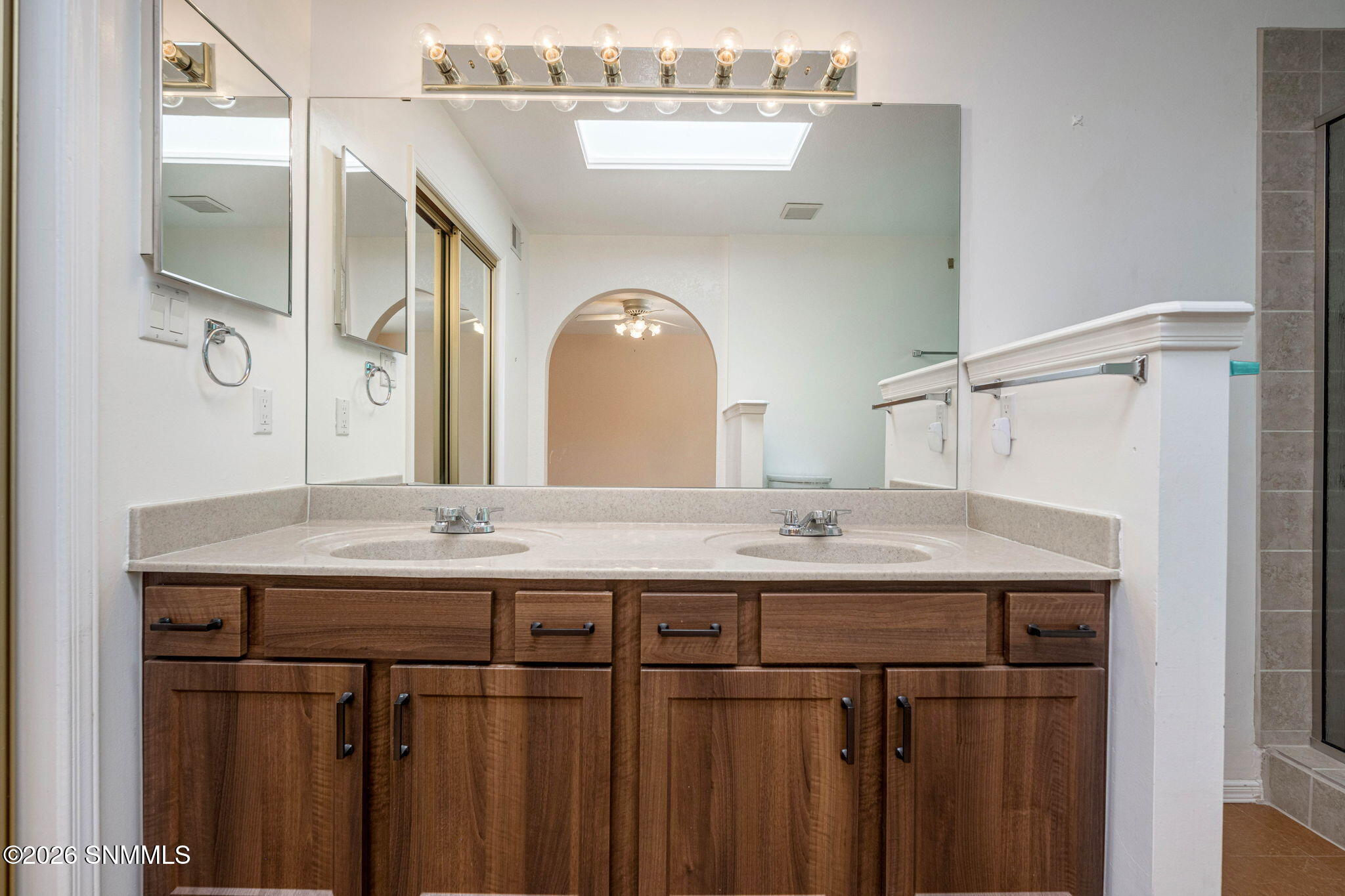 24-web-or-mls-Snappin Homes (Frontier219