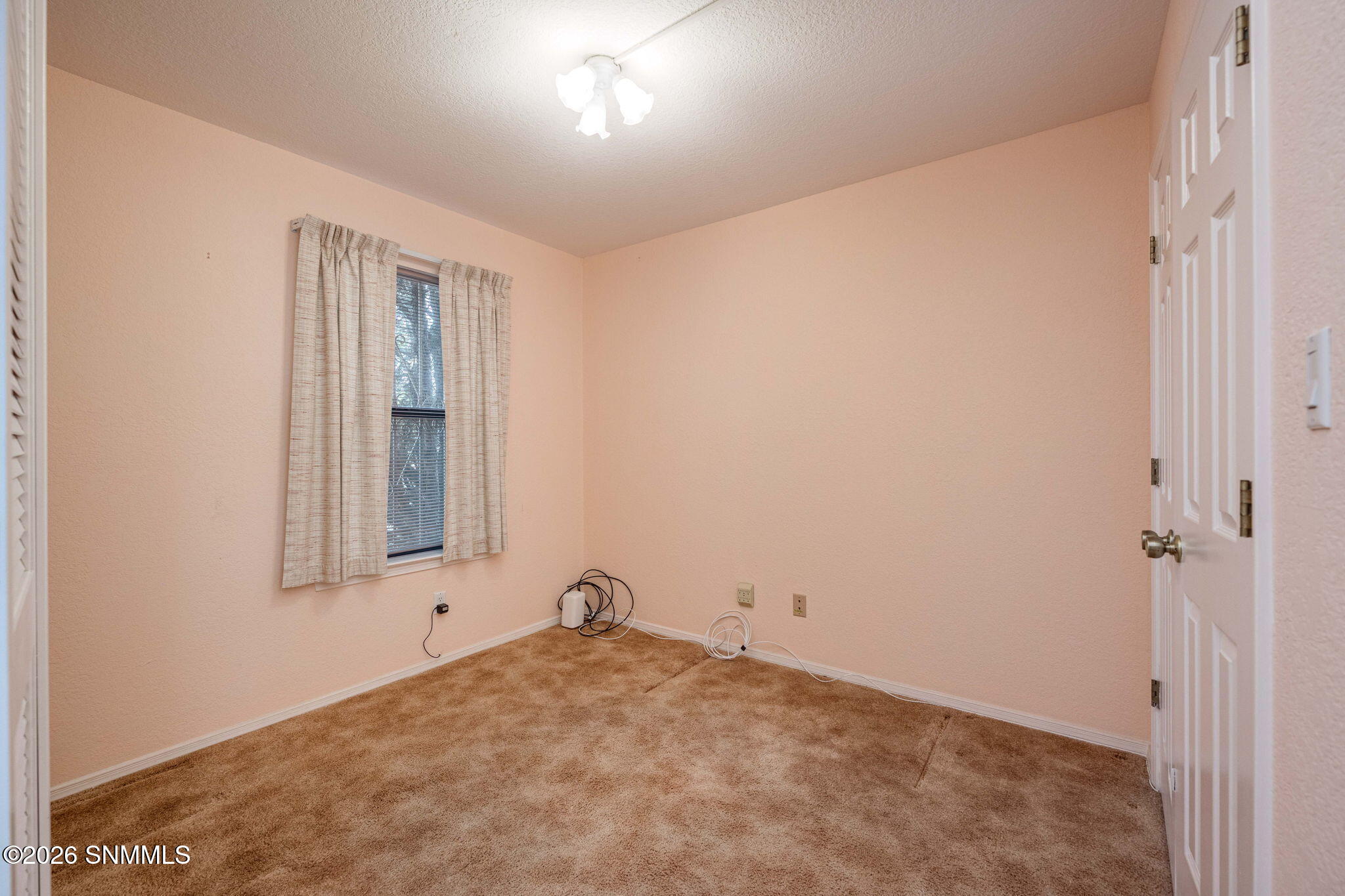 31-web-or-mls-Snappin Homes (Frontier219