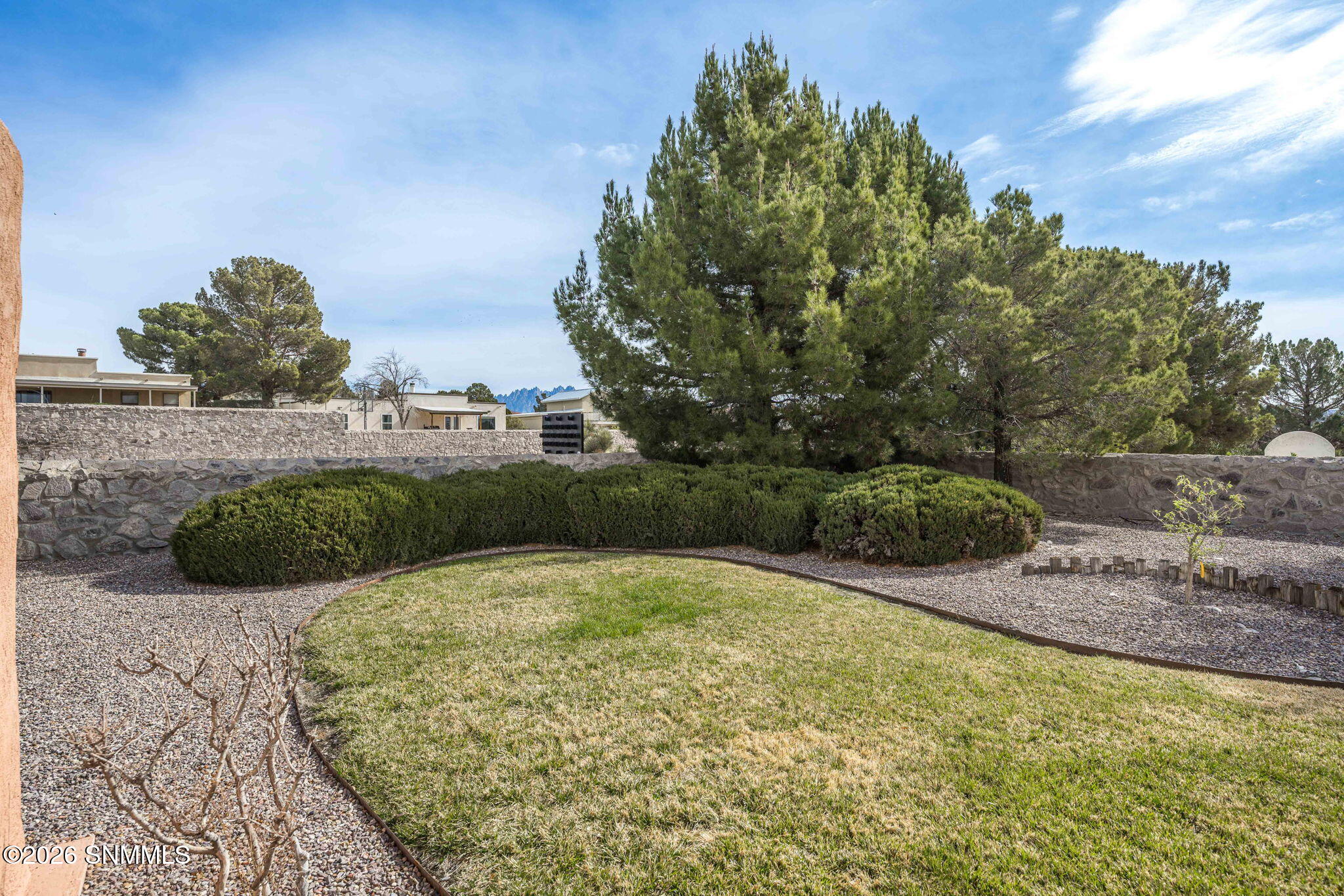 43-web-or-mls-Snappin Homes (Frontier219