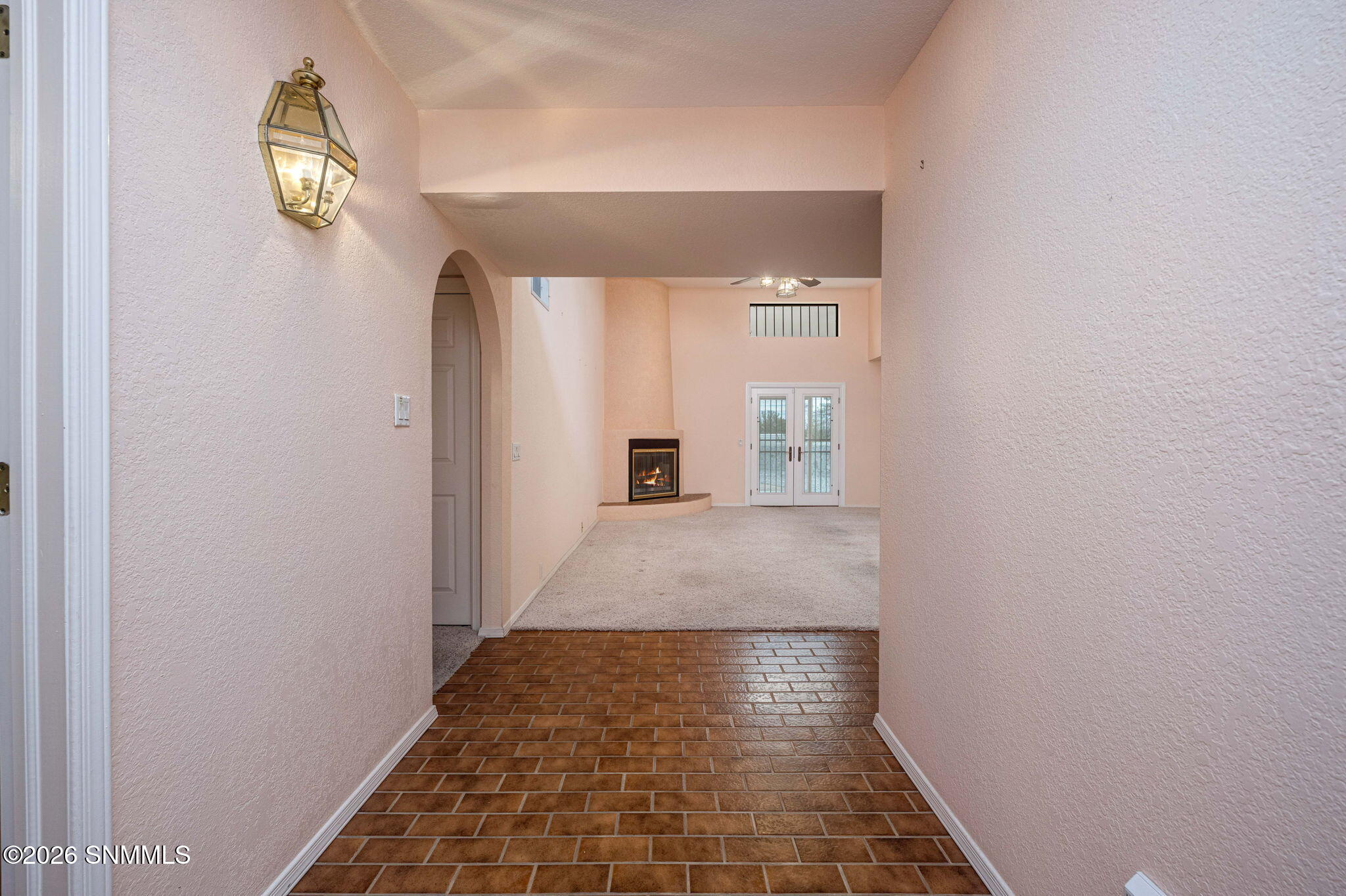 5-web-or-mls-Snappin Homes (Frontier2194