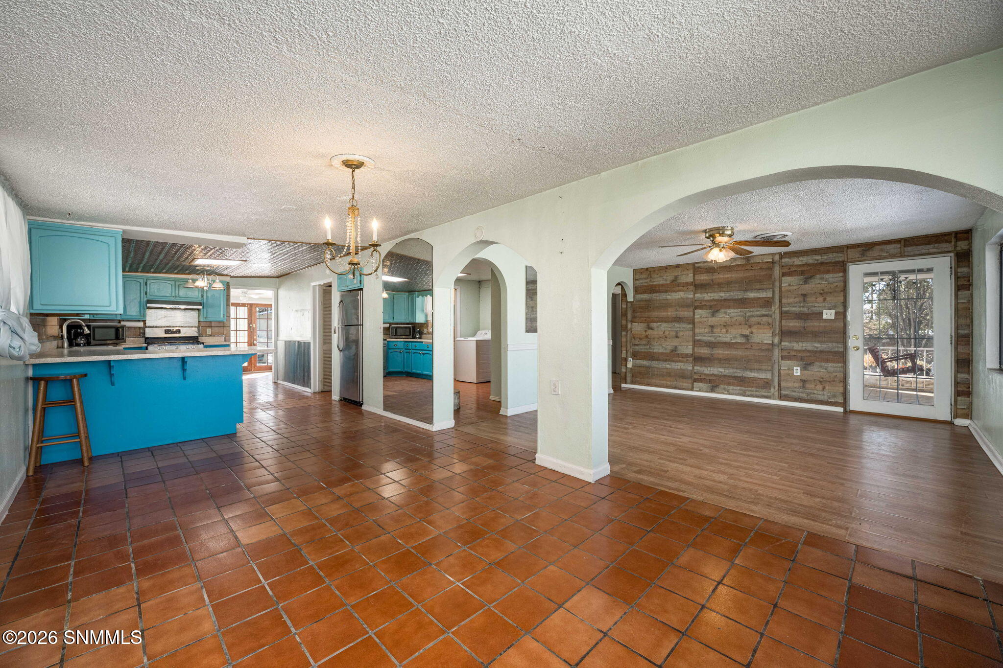 10-web-or-mls-Snappin Homes (Texas540)-1