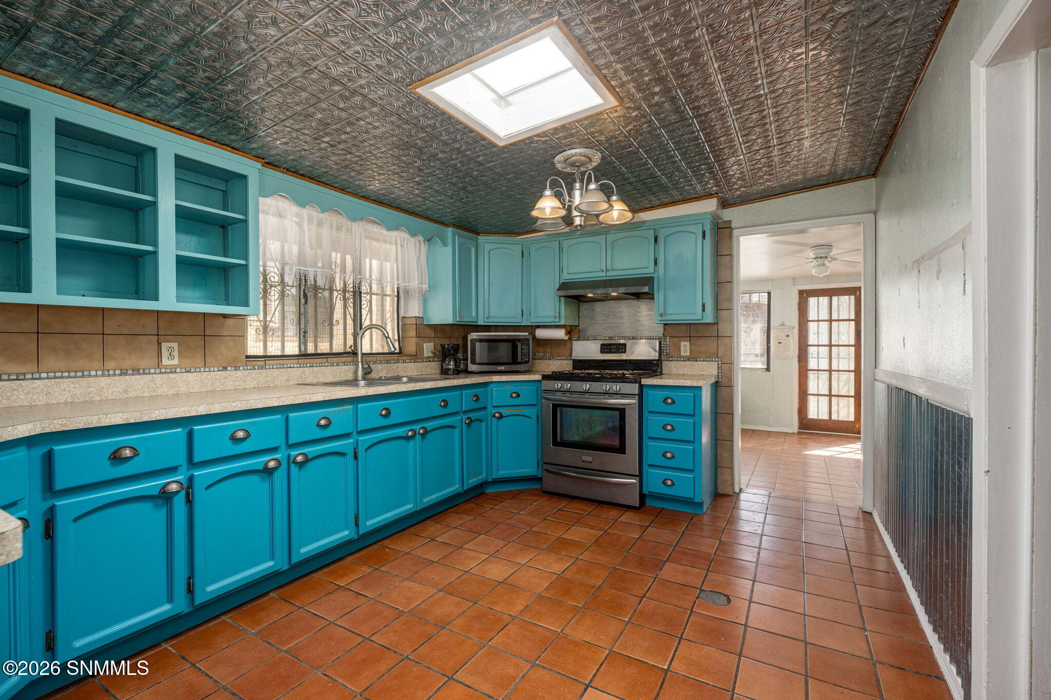 12-web-or-mls-Snappin Homes (Texas540)-1