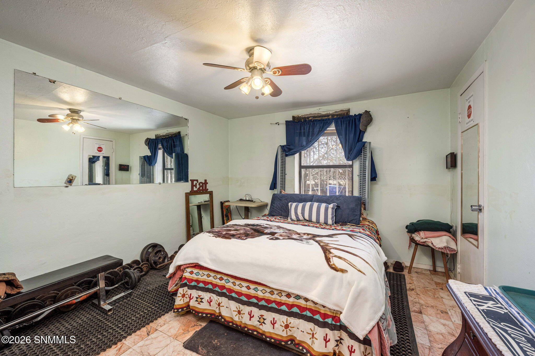 24-web-or-mls-Snappin Homes (Texas540)-2