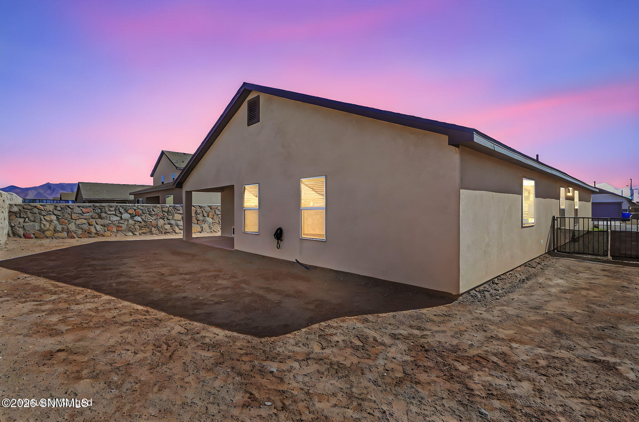 47-web-or-mls-IMG_4012 day to dusk