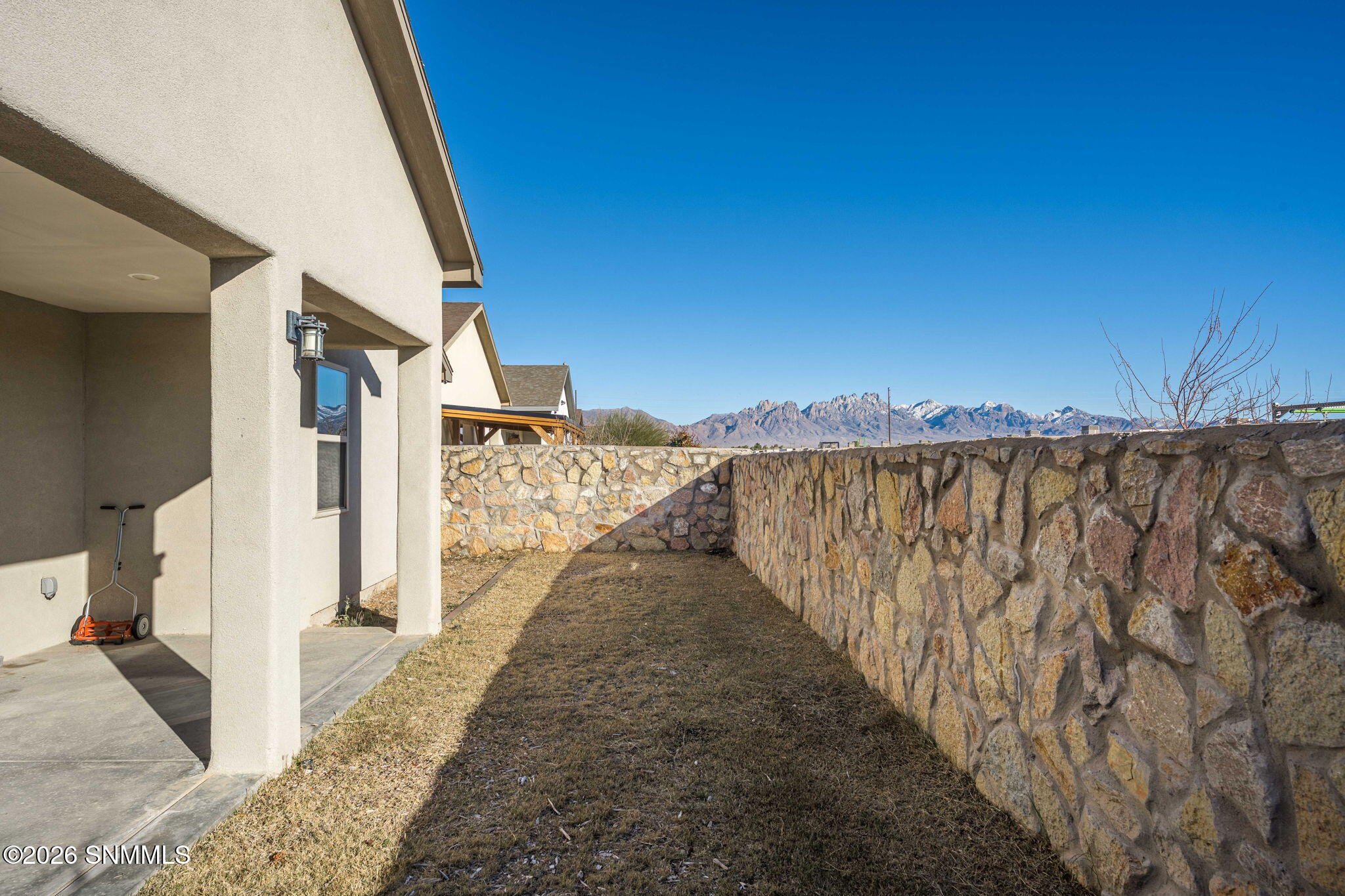 40_Patty Olson_SantaAlexandra_Northeast_