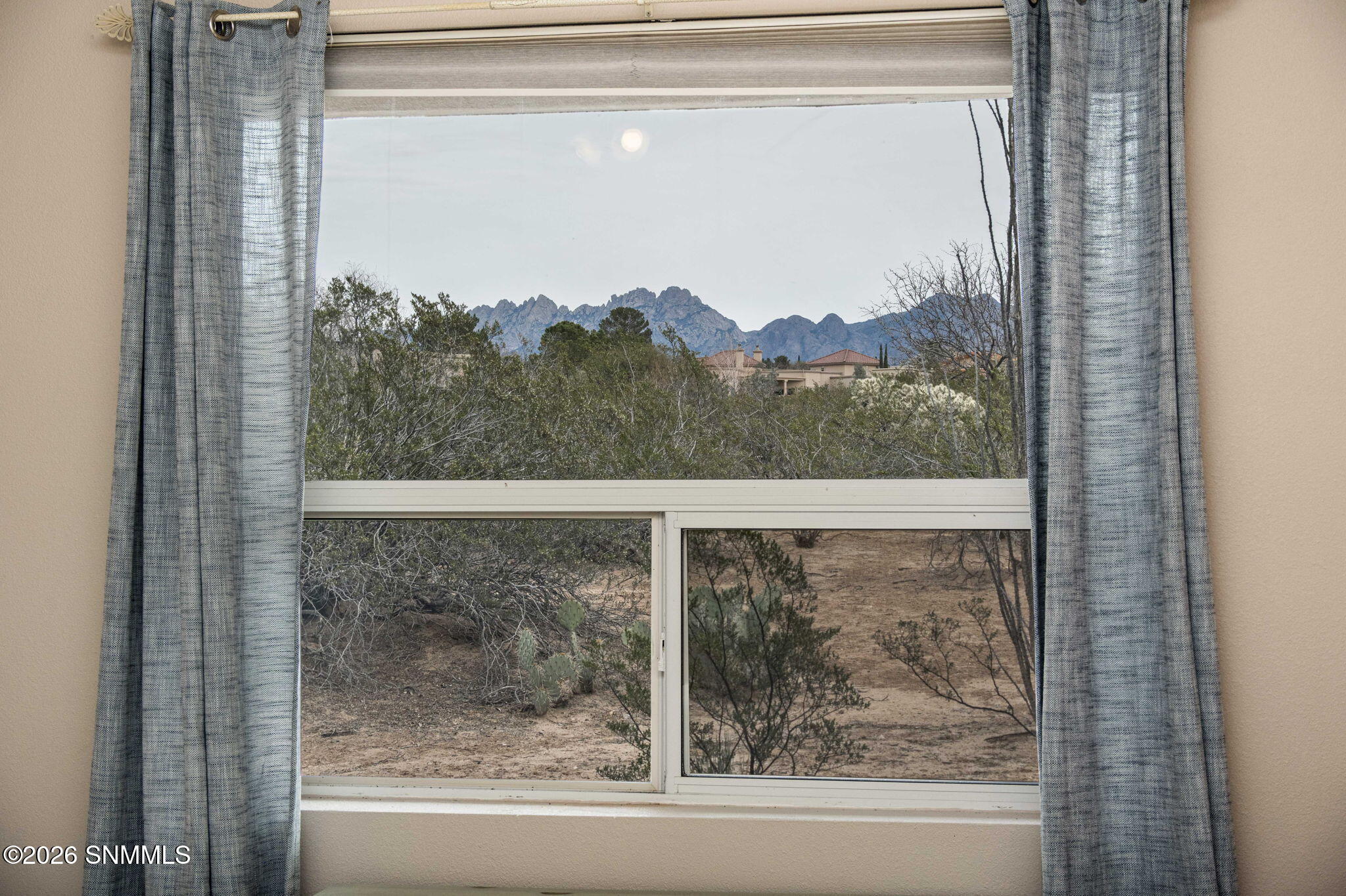 31-web-or-mls-Snappin Homes (Diamondback