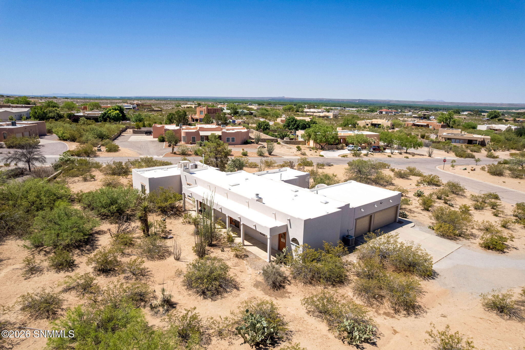 2-web-or-mls-Snappin Homes (Diamondback4