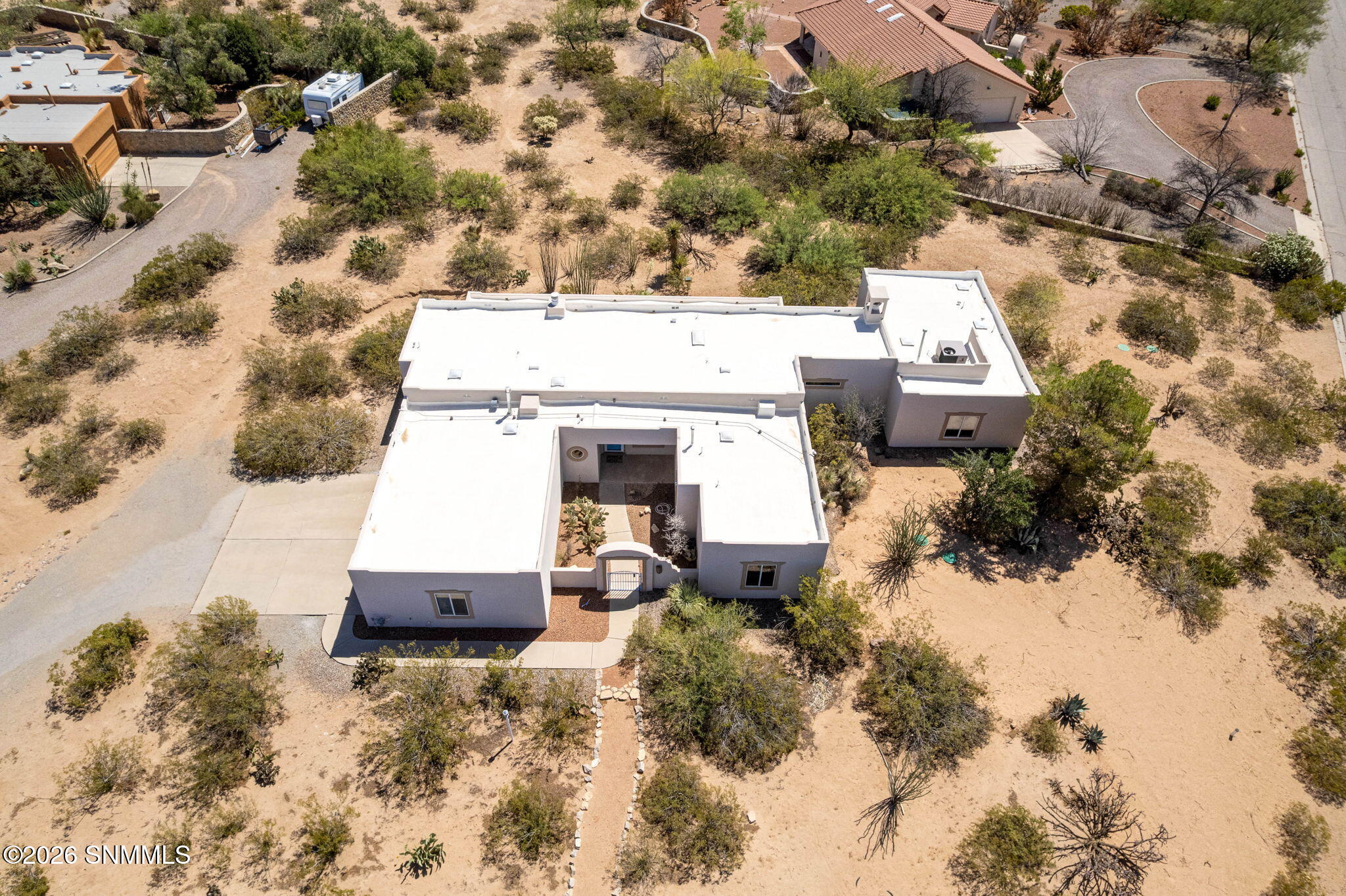 3-web-or-mls-Snappin Homes (Diamondback4