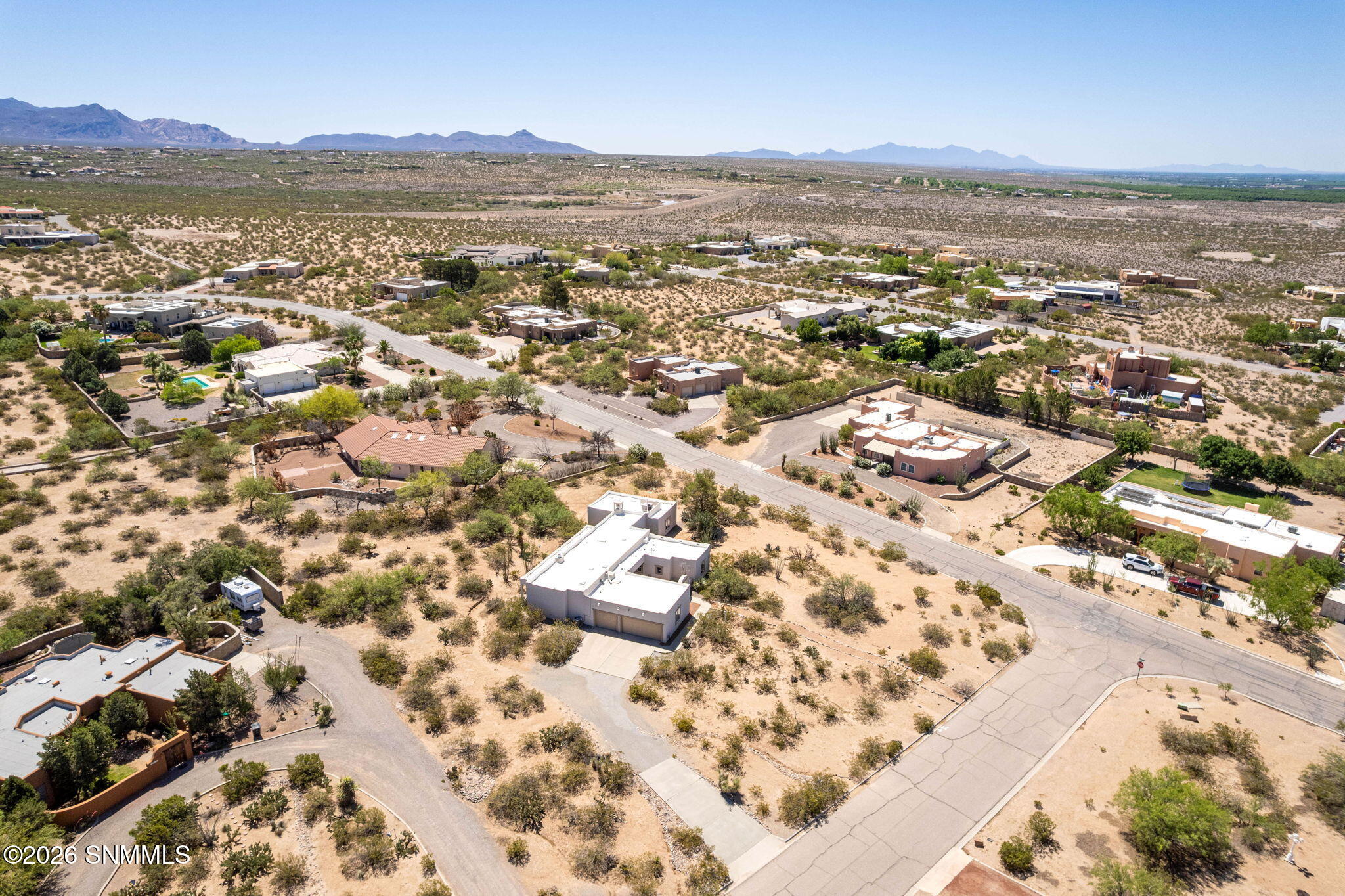 10-web-or-mls-Snappin Homes (Diamondback