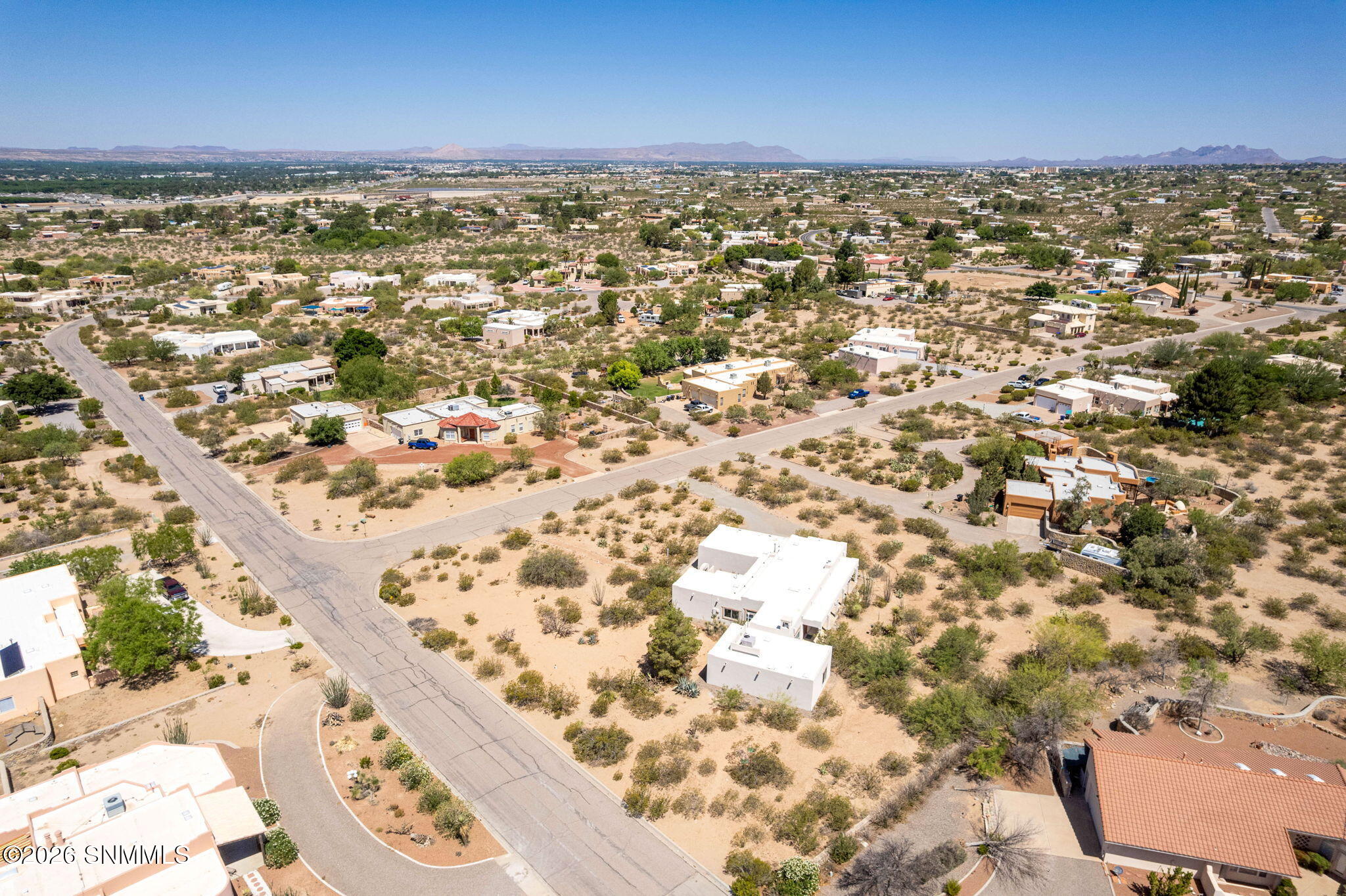 13-web-or-mls-Snappin Homes (Diamondback