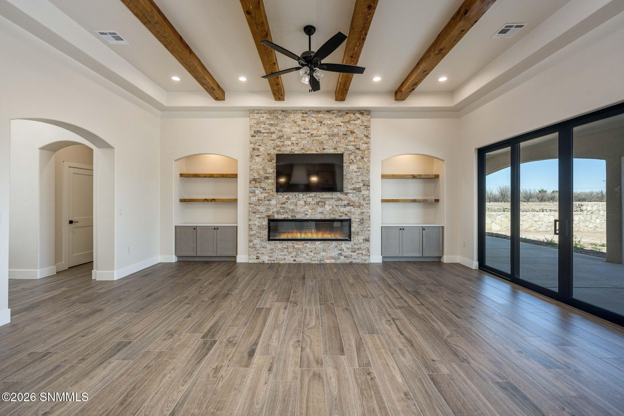 11-web-or-mls-Snappin Homes (SantaElena4