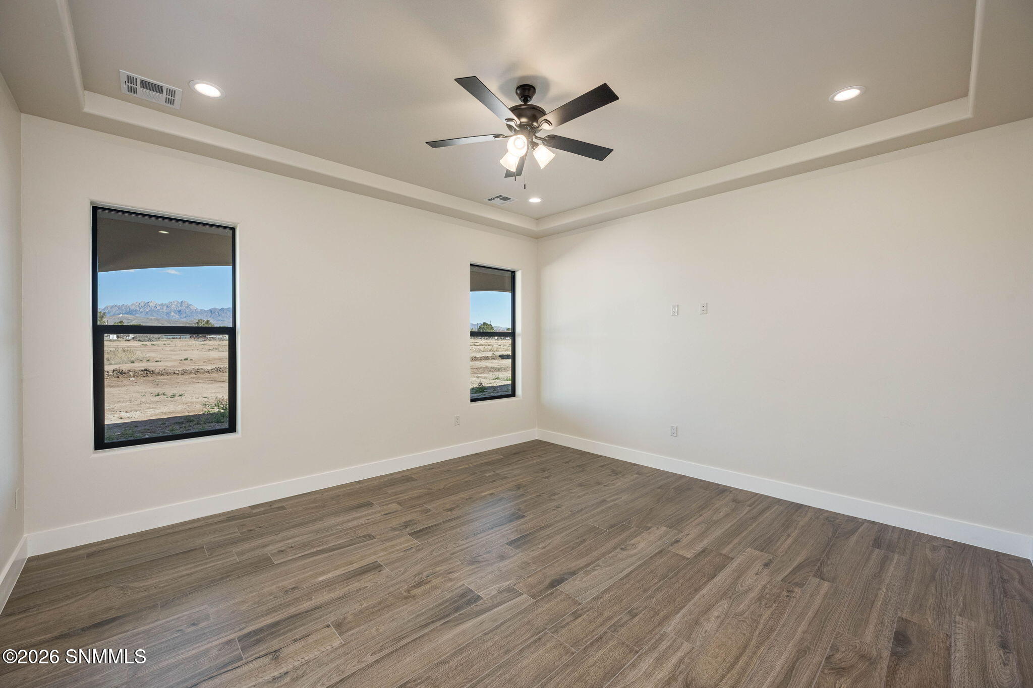 30-web-or-mls-Snappin Homes (SantaElena4