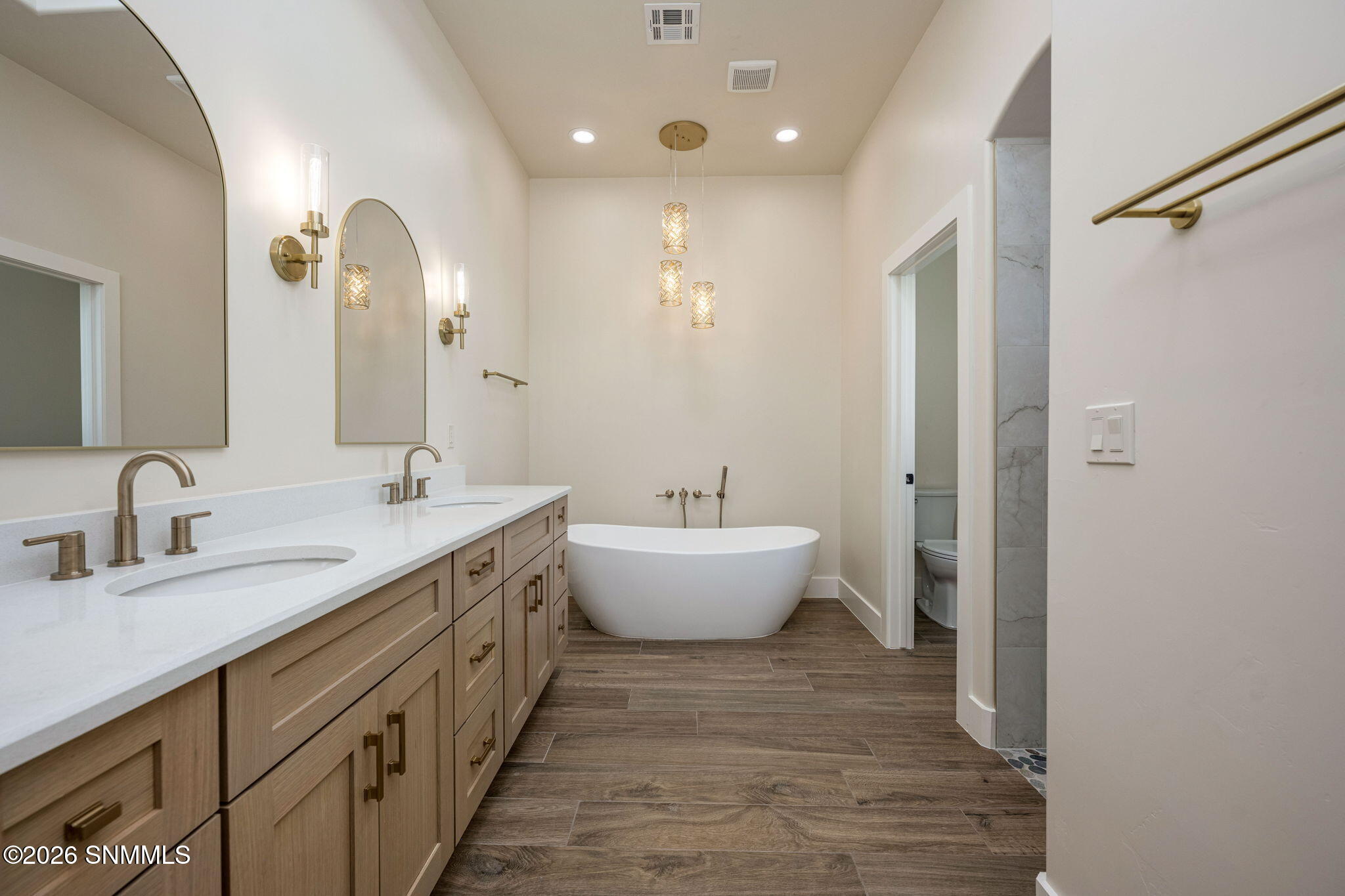 35-web-or-mls-Snappin Homes (SantaElena4