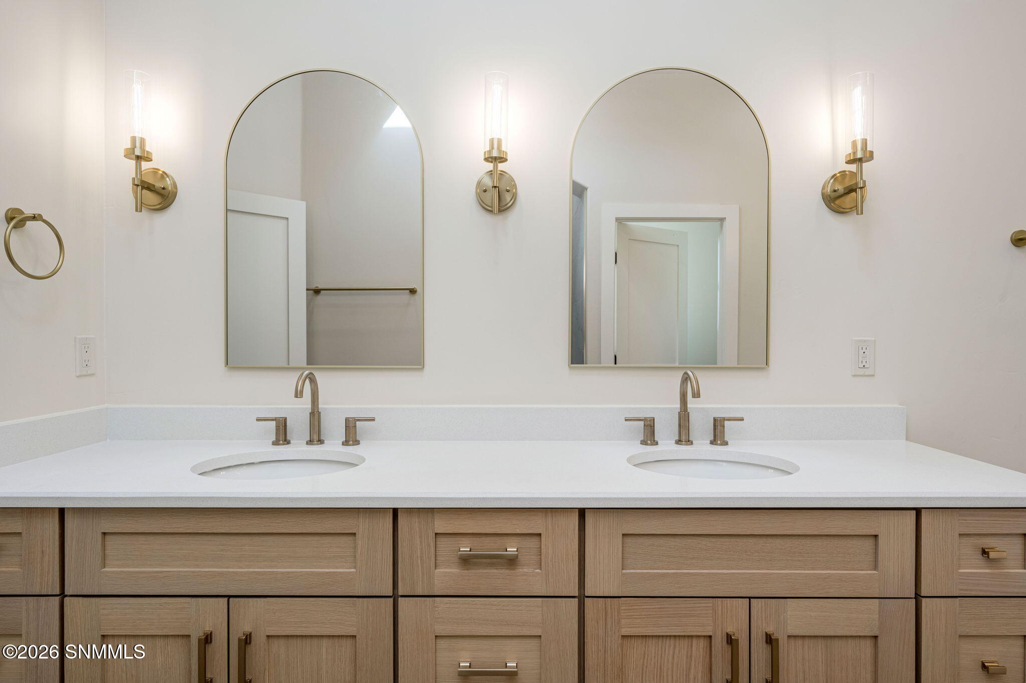 37-web-or-mls-Snappin Homes (SantaElena4