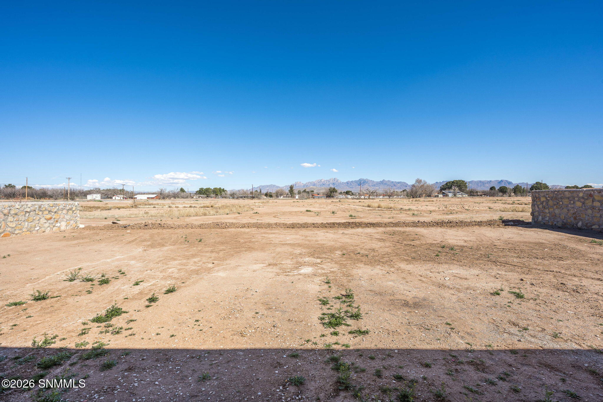 63-web-or-mls-Snappin Homes (SantaElena4