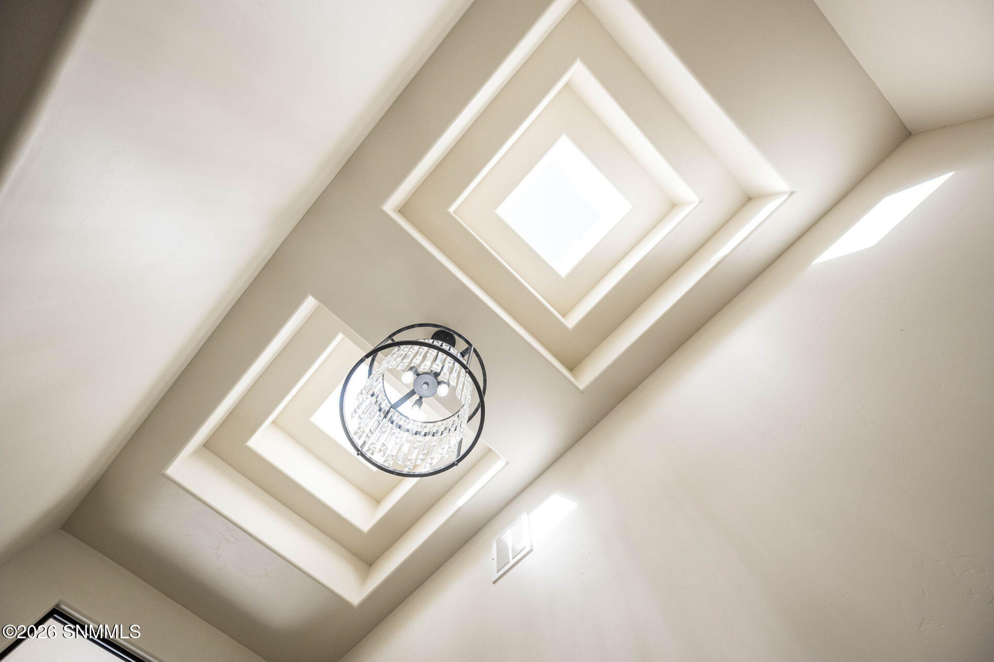 8-web-or-mls-Snappin Homes (SantaElena40