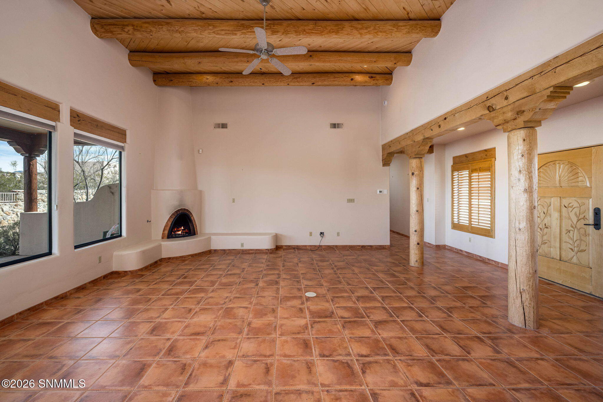 10-web-or-mls-Snappin Homes (Superstitio