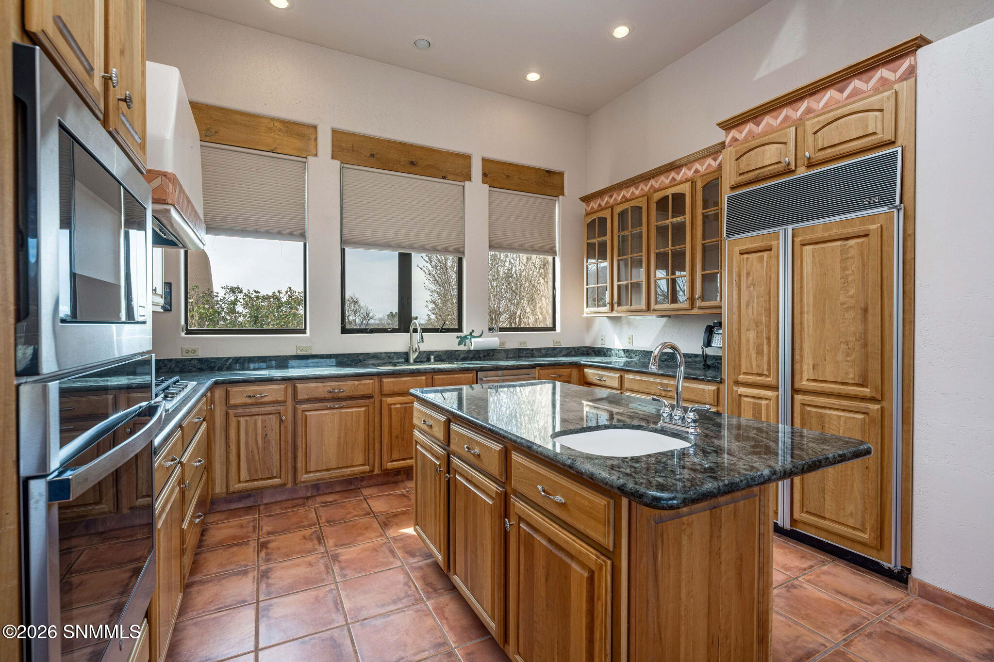 17-web-or-mls-Snappin Homes (Superstitio