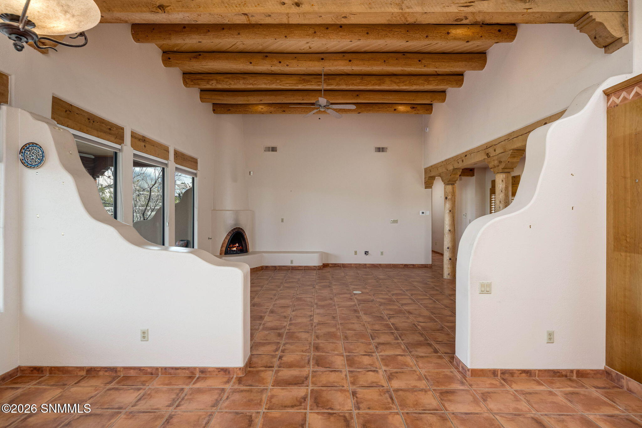 20-web-or-mls-Snappin Homes (Superstitio