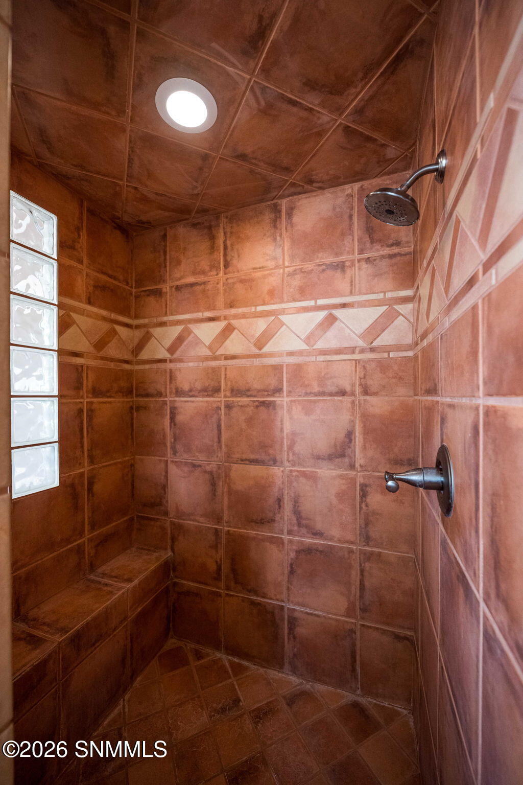 33-web-or-mls-Snappin Homes (Superstitio