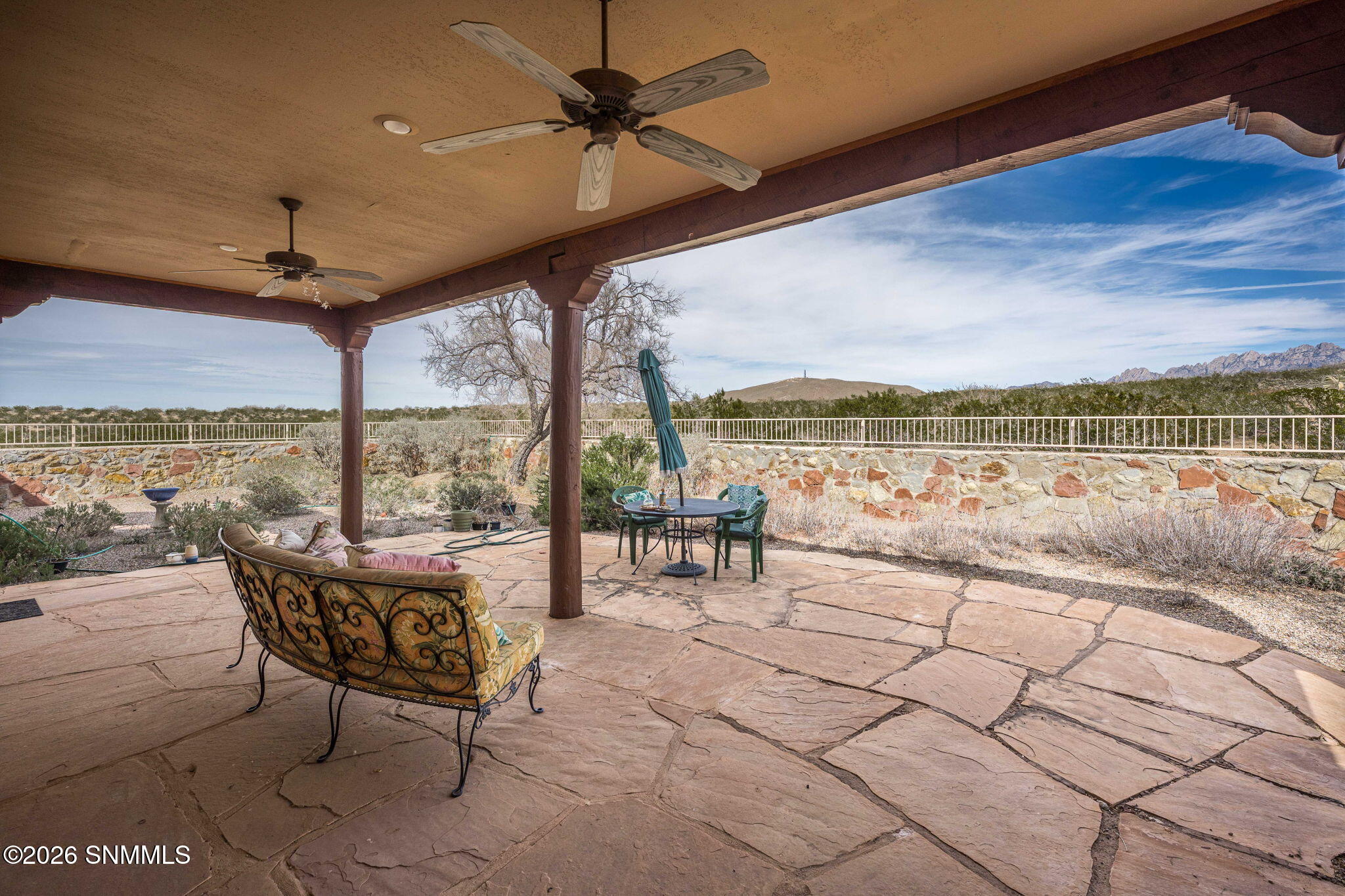 41-web-or-mls-Snappin Homes (Superstitio